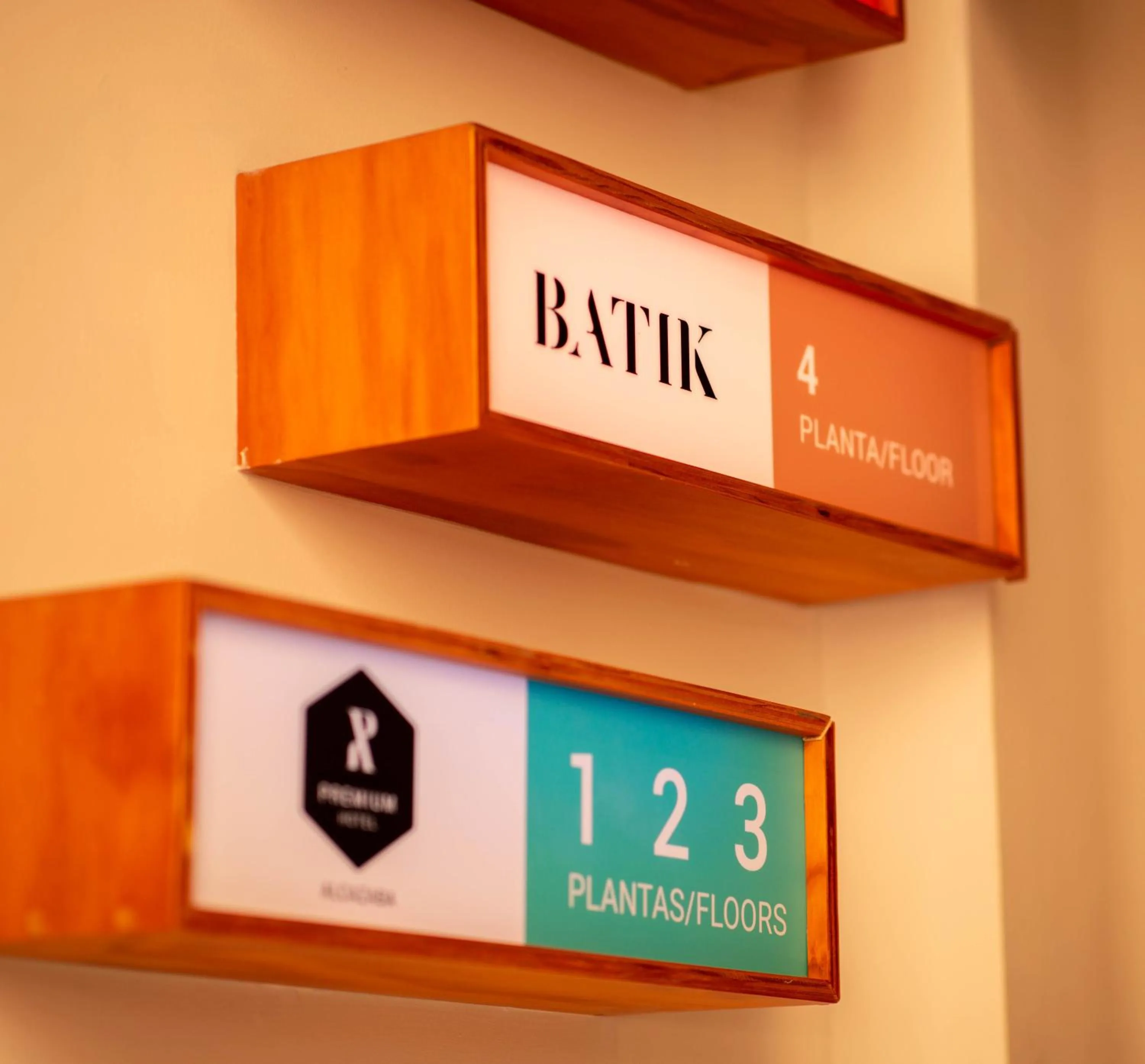 Restaurant/places to eat in Alcazaba Premium Hotel