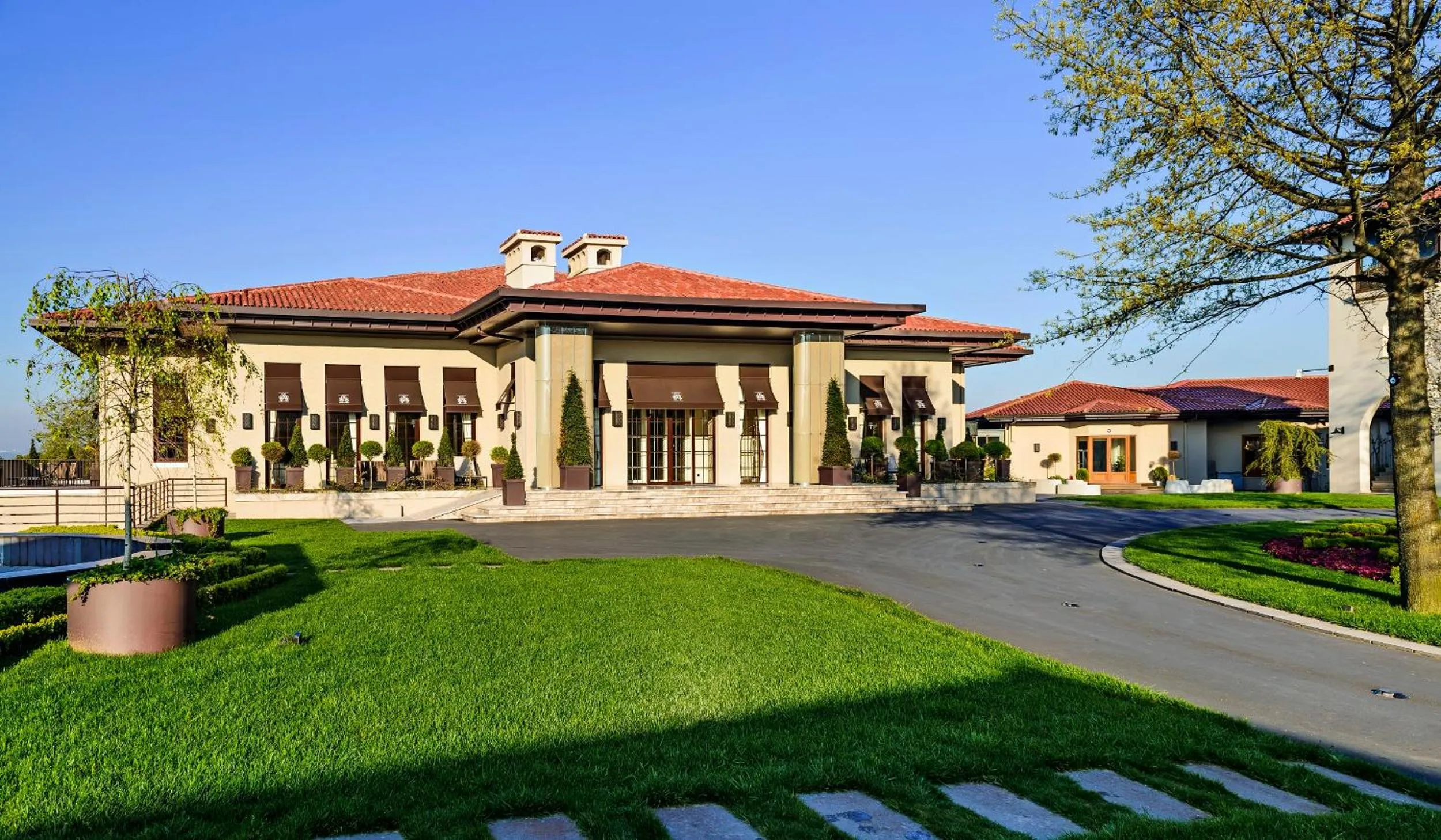 Facade/entrance in Kemer Country Hotel İstanbul