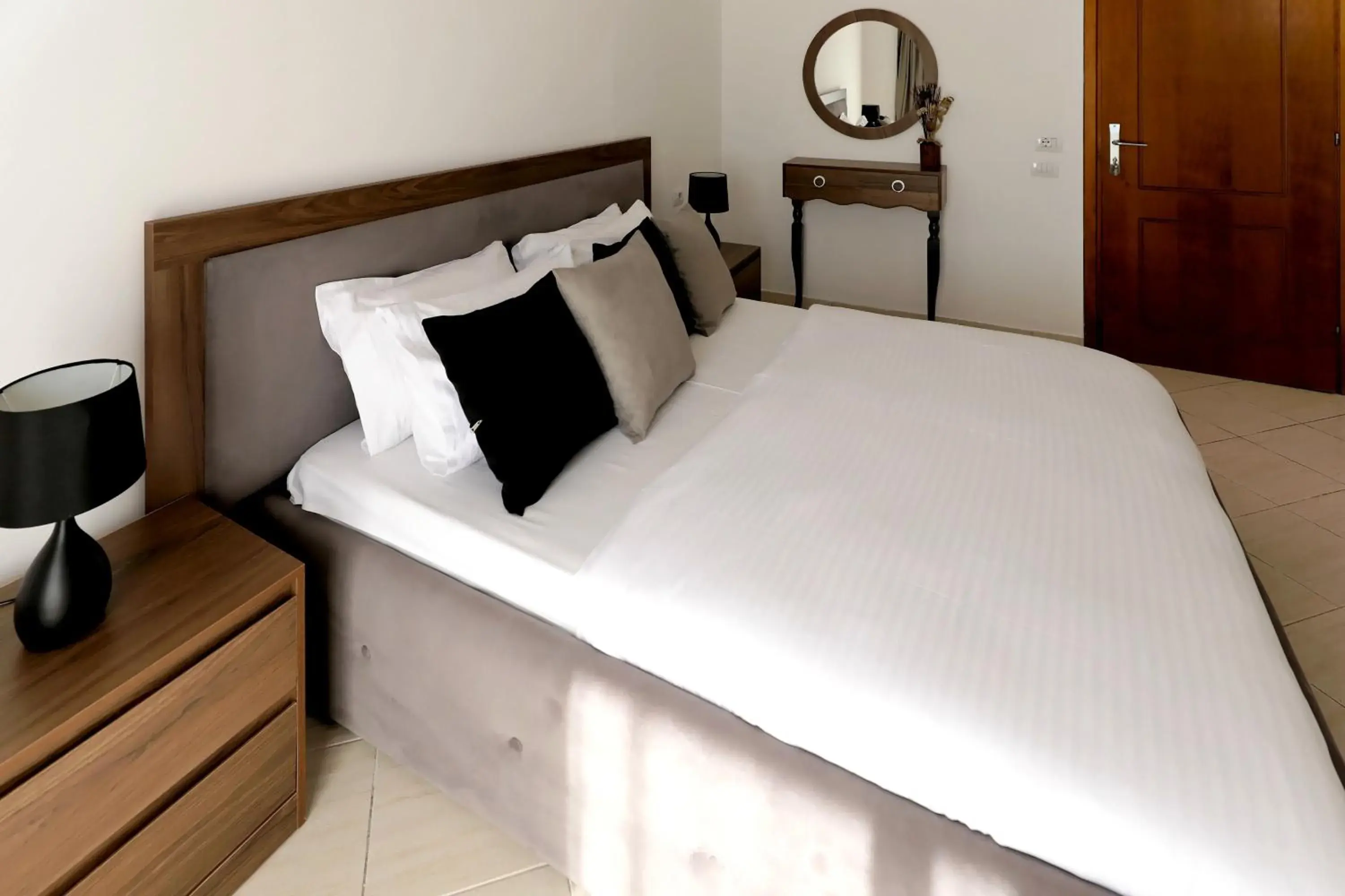 Bed in Villa Doka Bed in Villa Doka