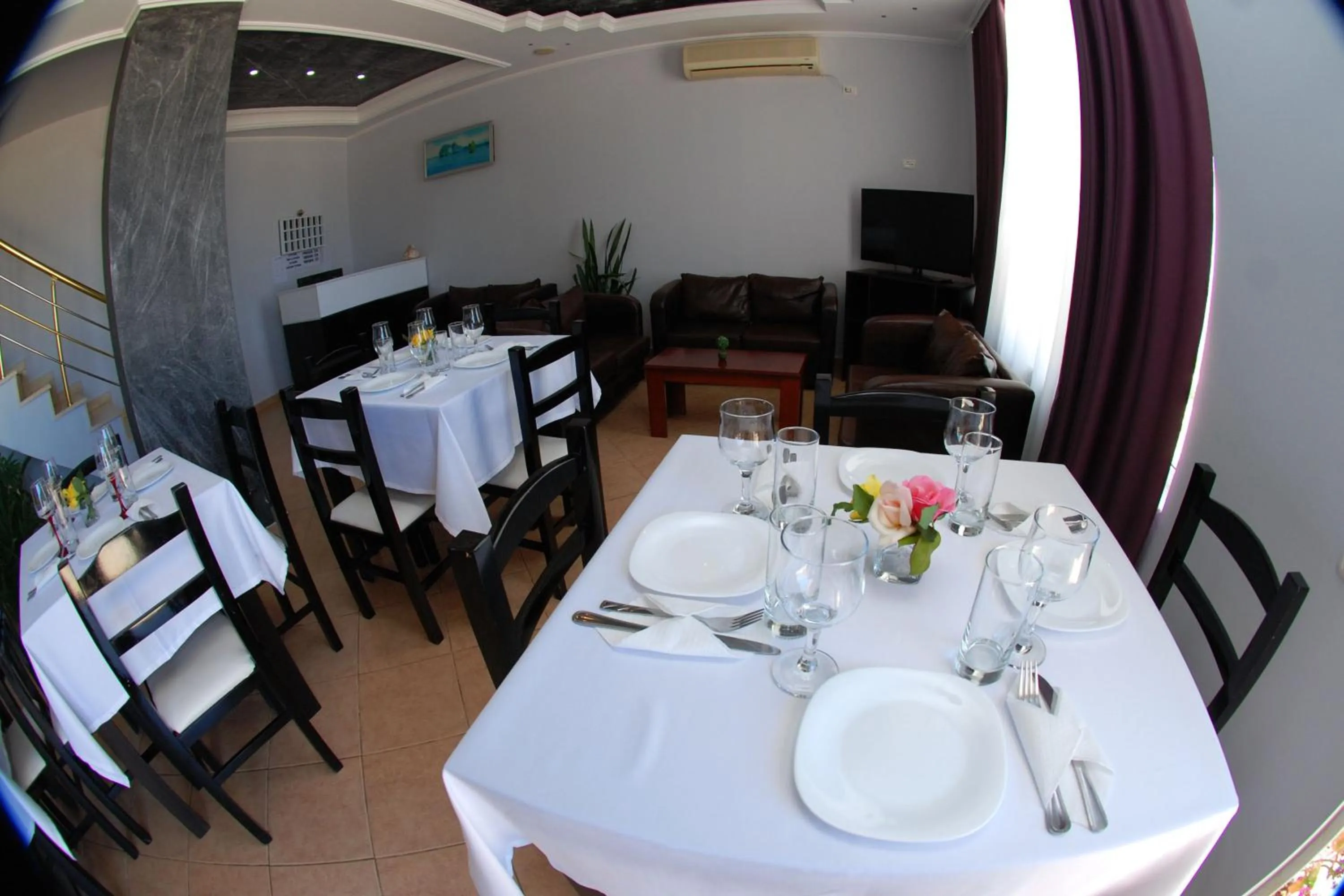 Buffet breakfast in Villa Doka