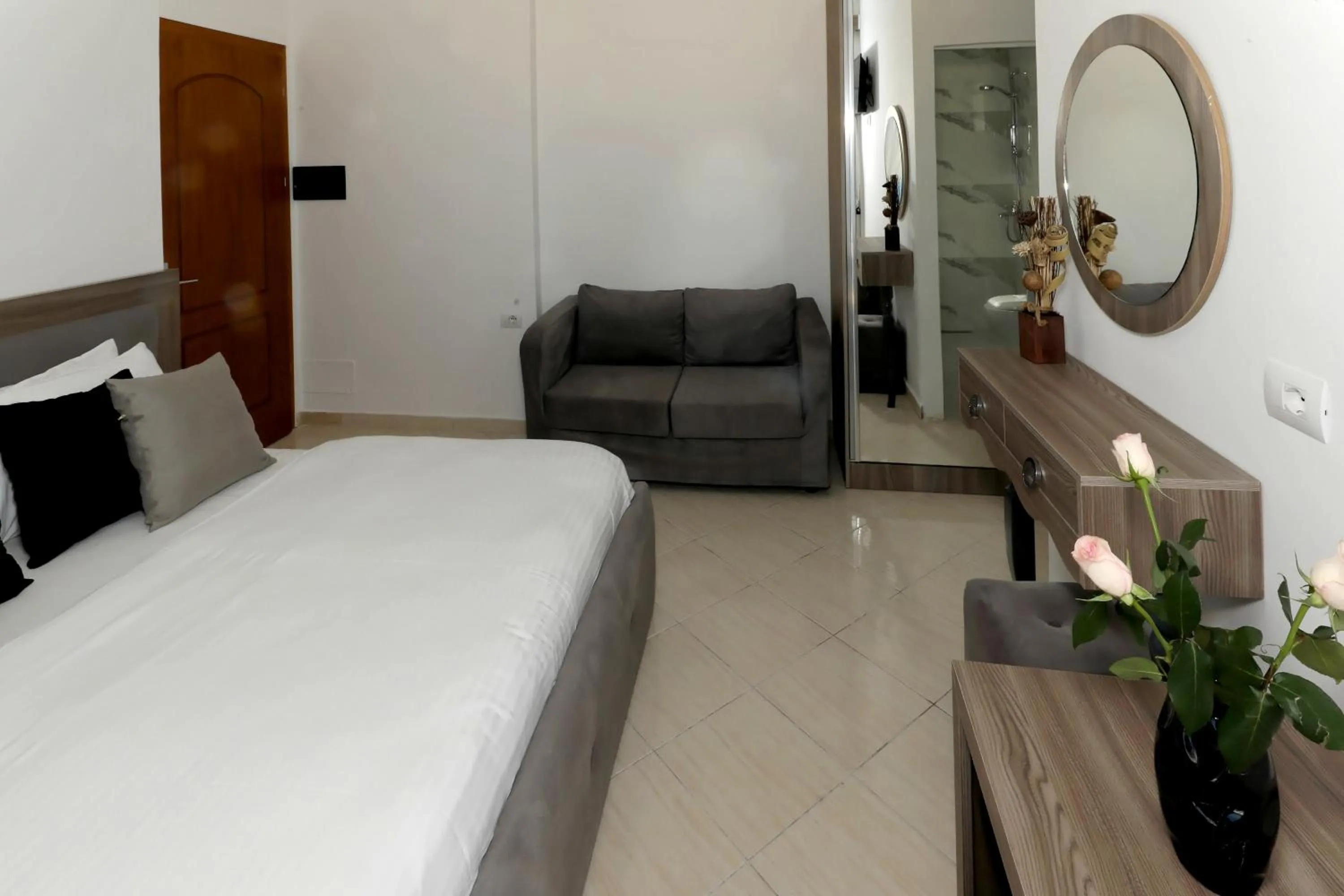 Photo of the whole room, Bed in Villa Doka