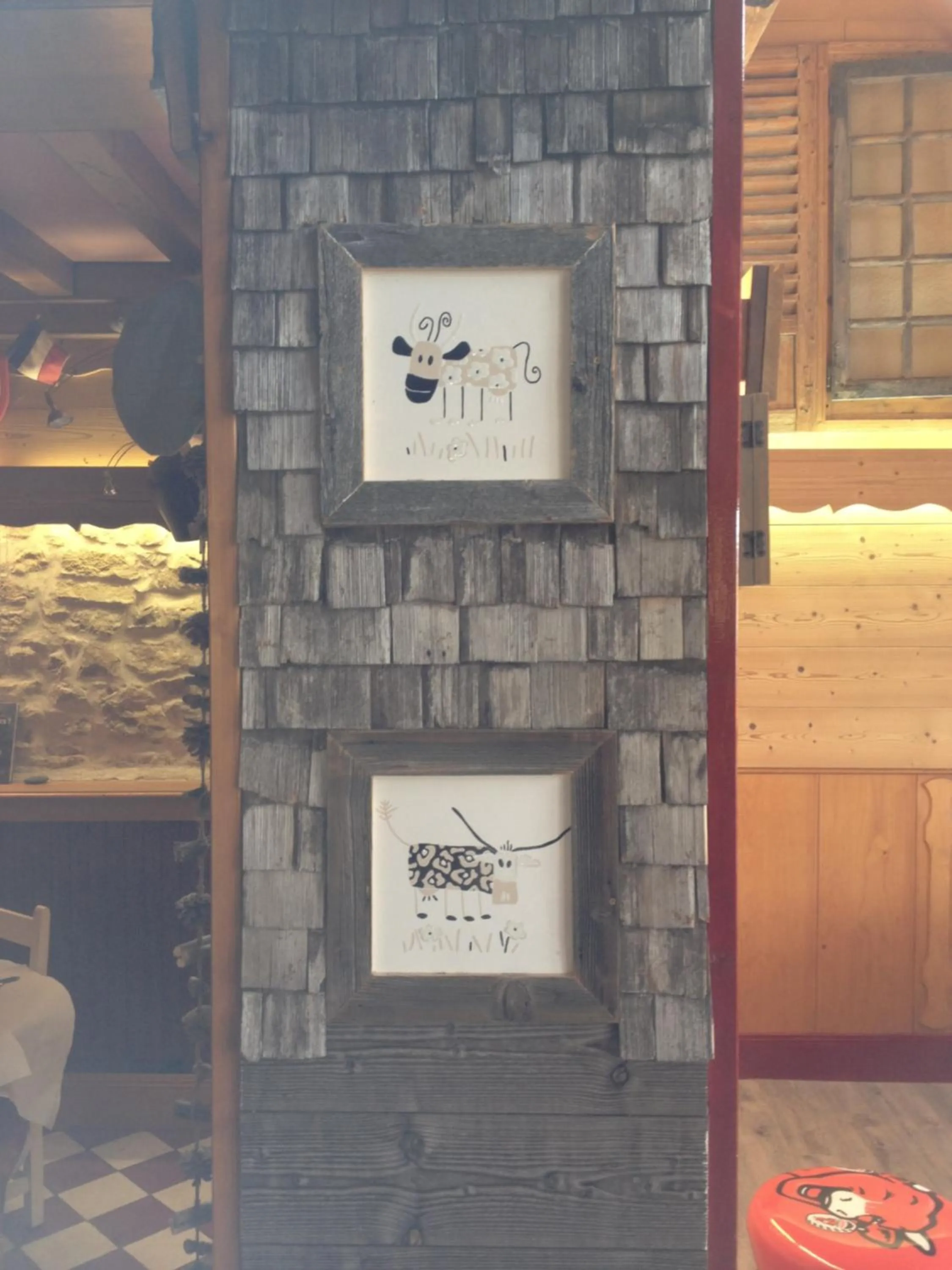 Decorative detail in Logis hôtel Arbez Franco Suisse