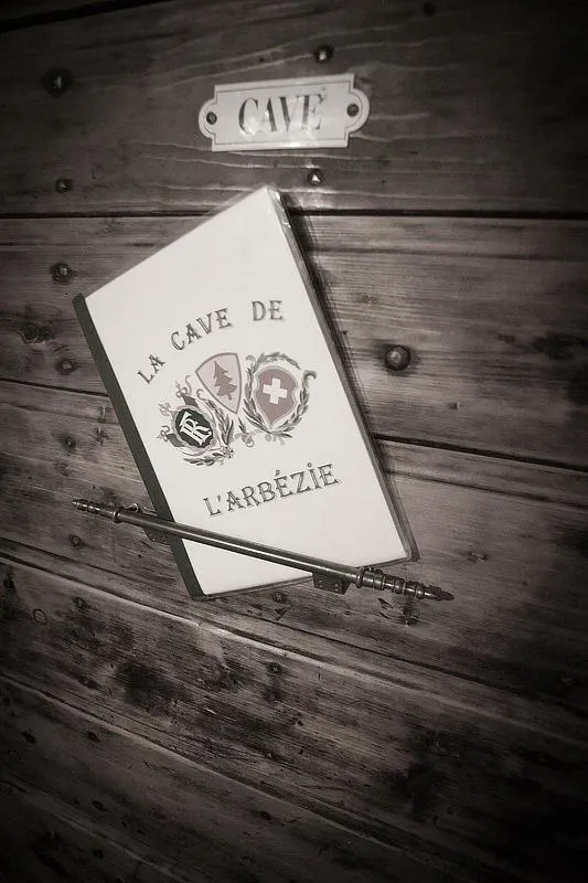 Decorative detail in Logis hôtel Arbez Franco Suisse