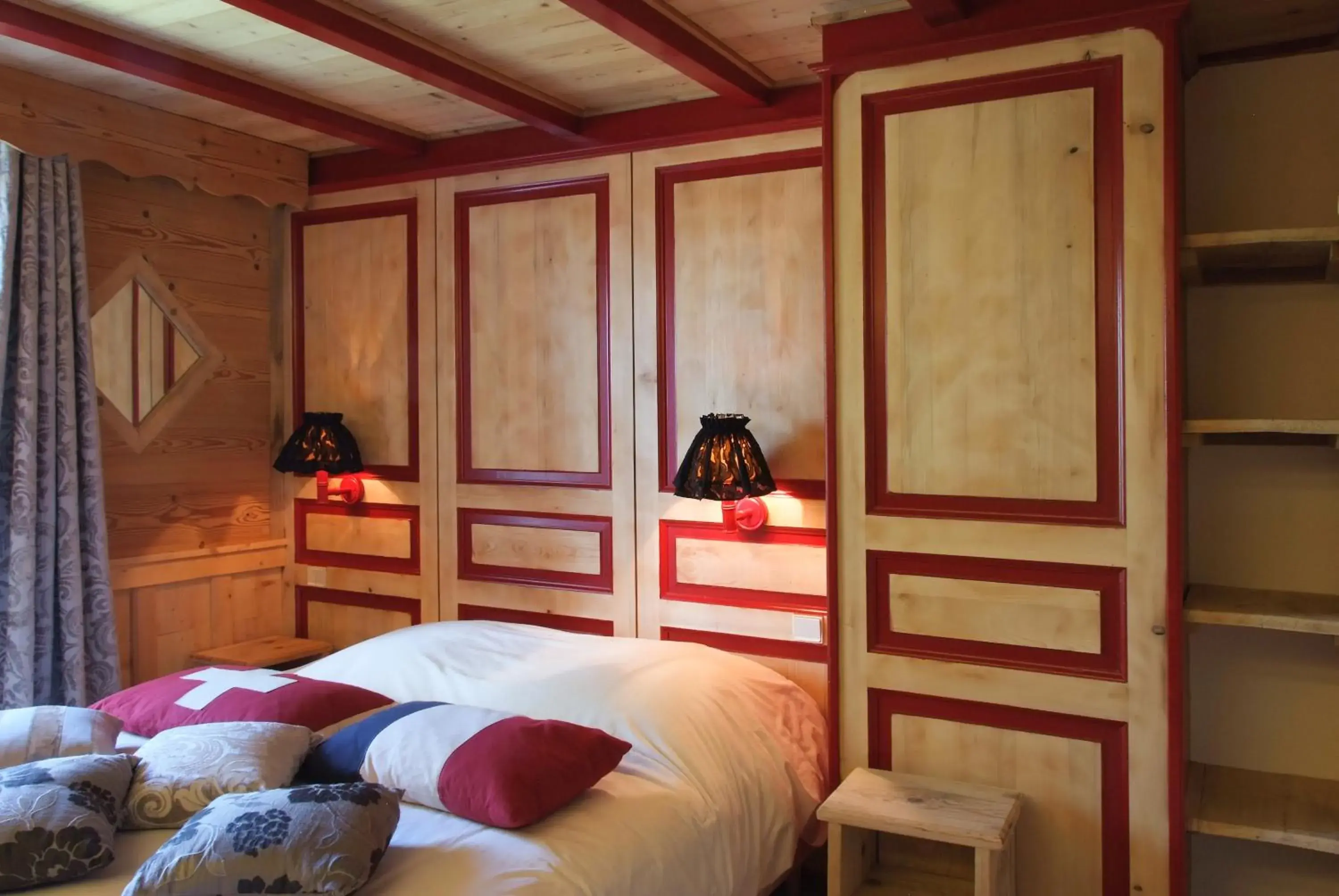 Bed in Logis hôtel Arbez Franco Suisse Bed in Logis hôtel Arbez Franco Suisse