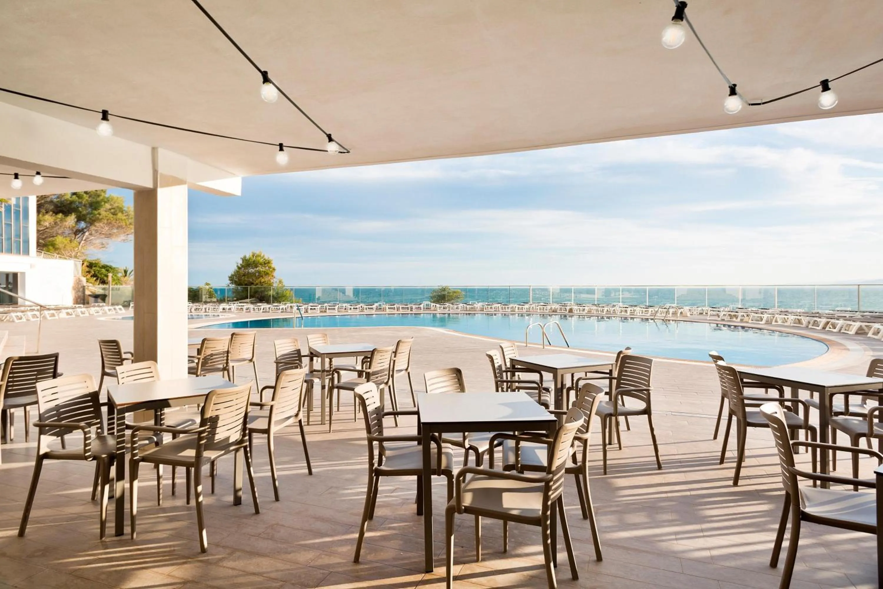Balcony/Terrace in Hotel Best Negresco