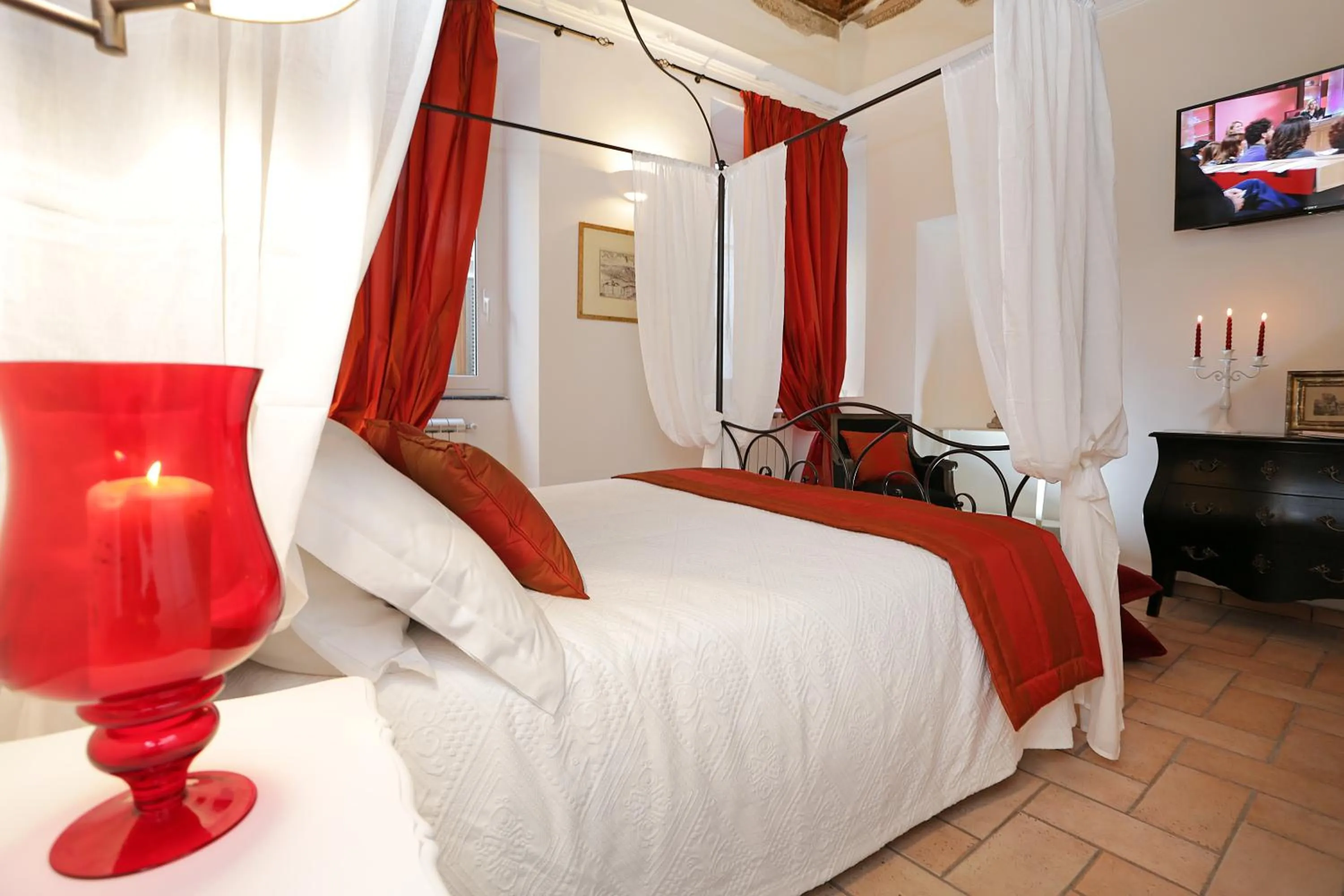 Bedroom, Bed in Madonna de' Monti Suites