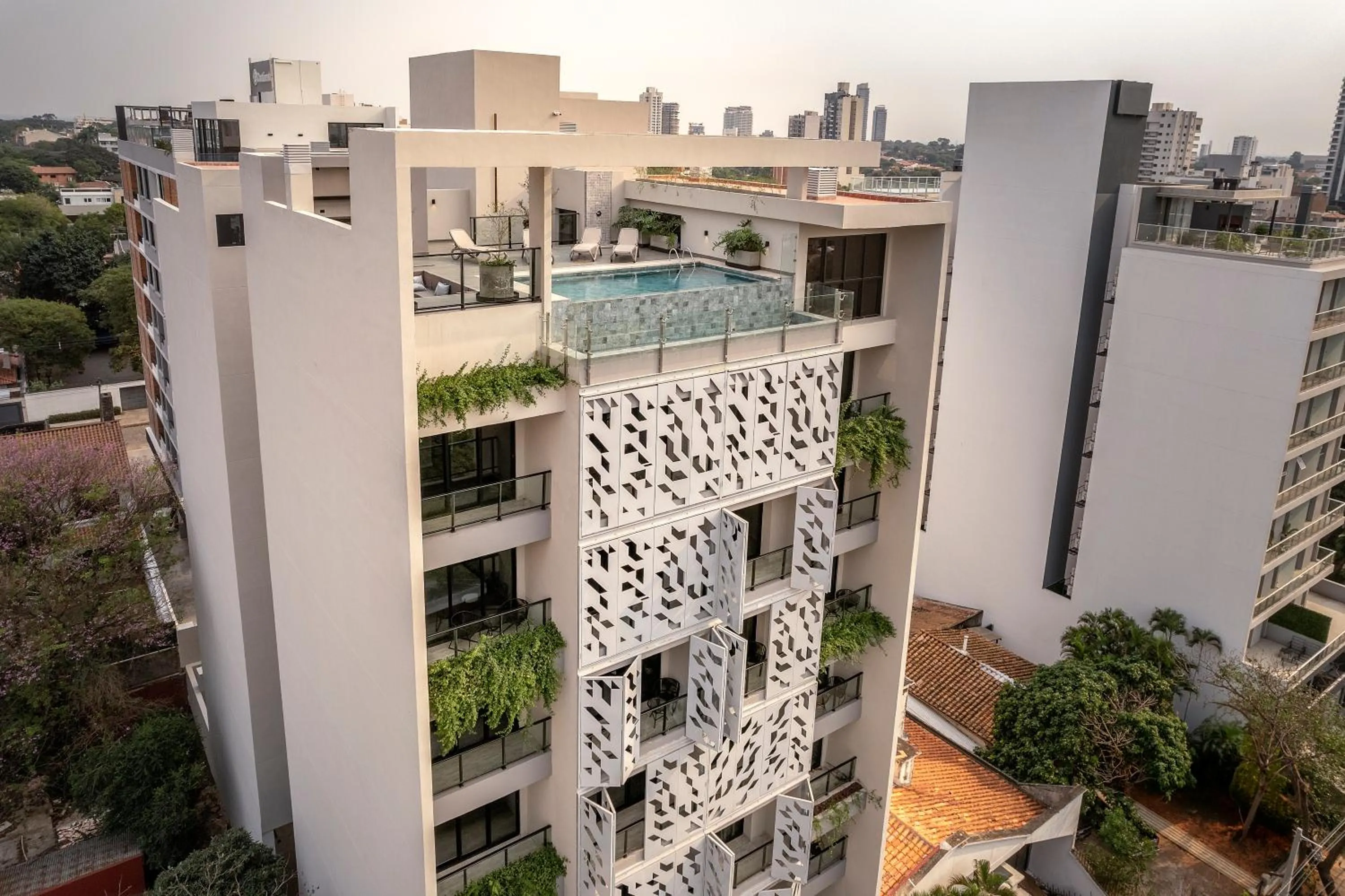 ZENTRUM Residences - By AVA Rentals