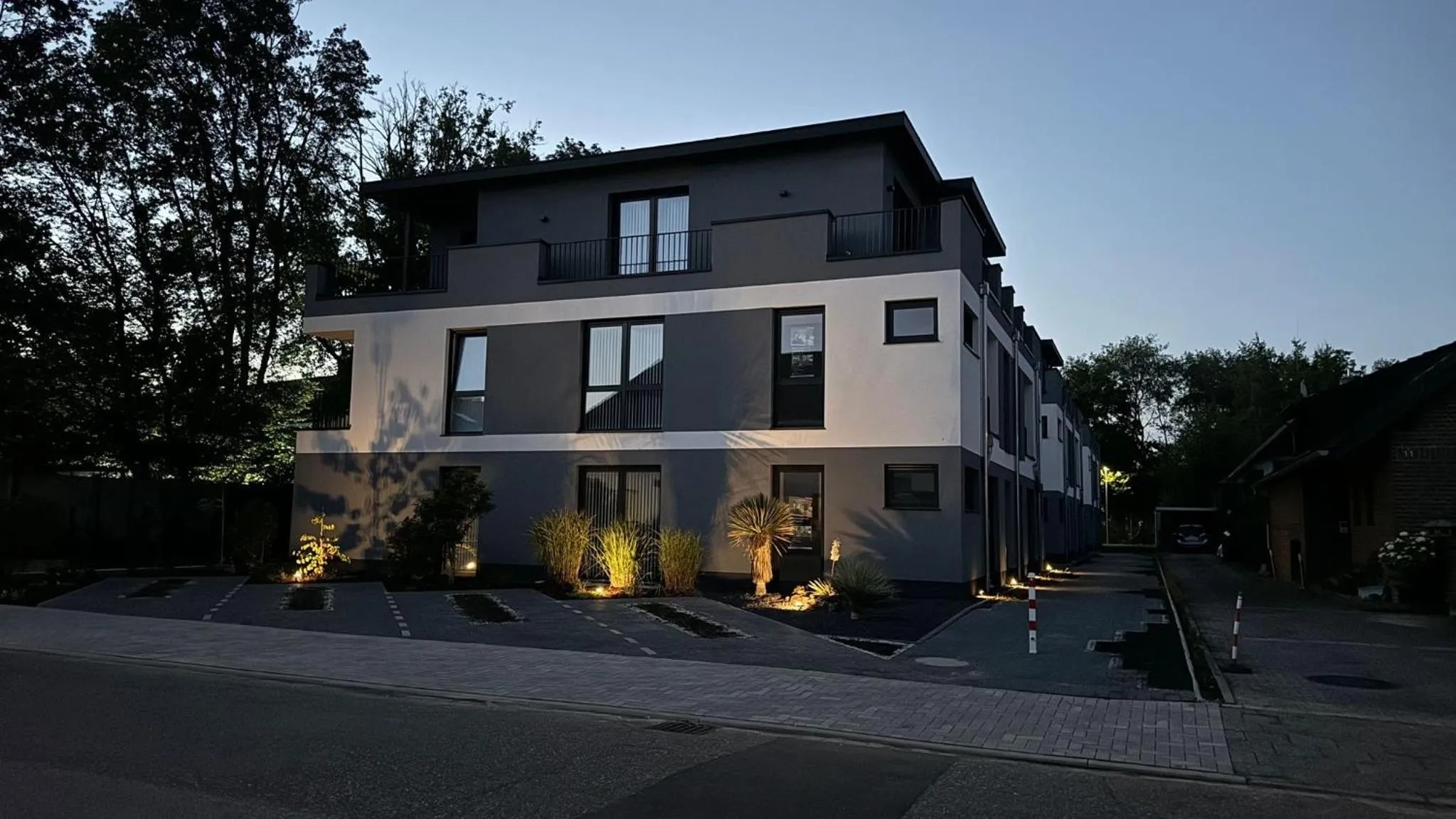 Garden in THE WOS Apartments