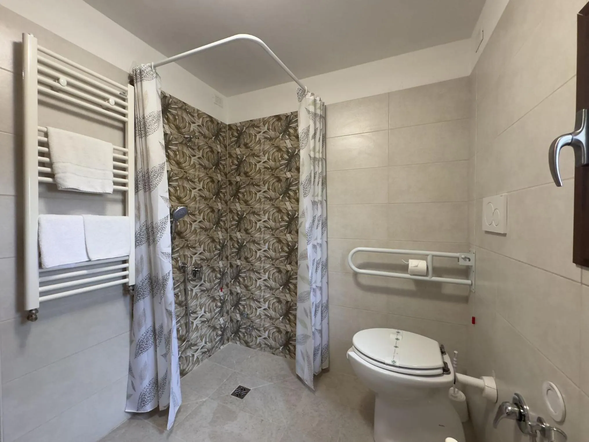 Shower in Hotel Villa Robinia