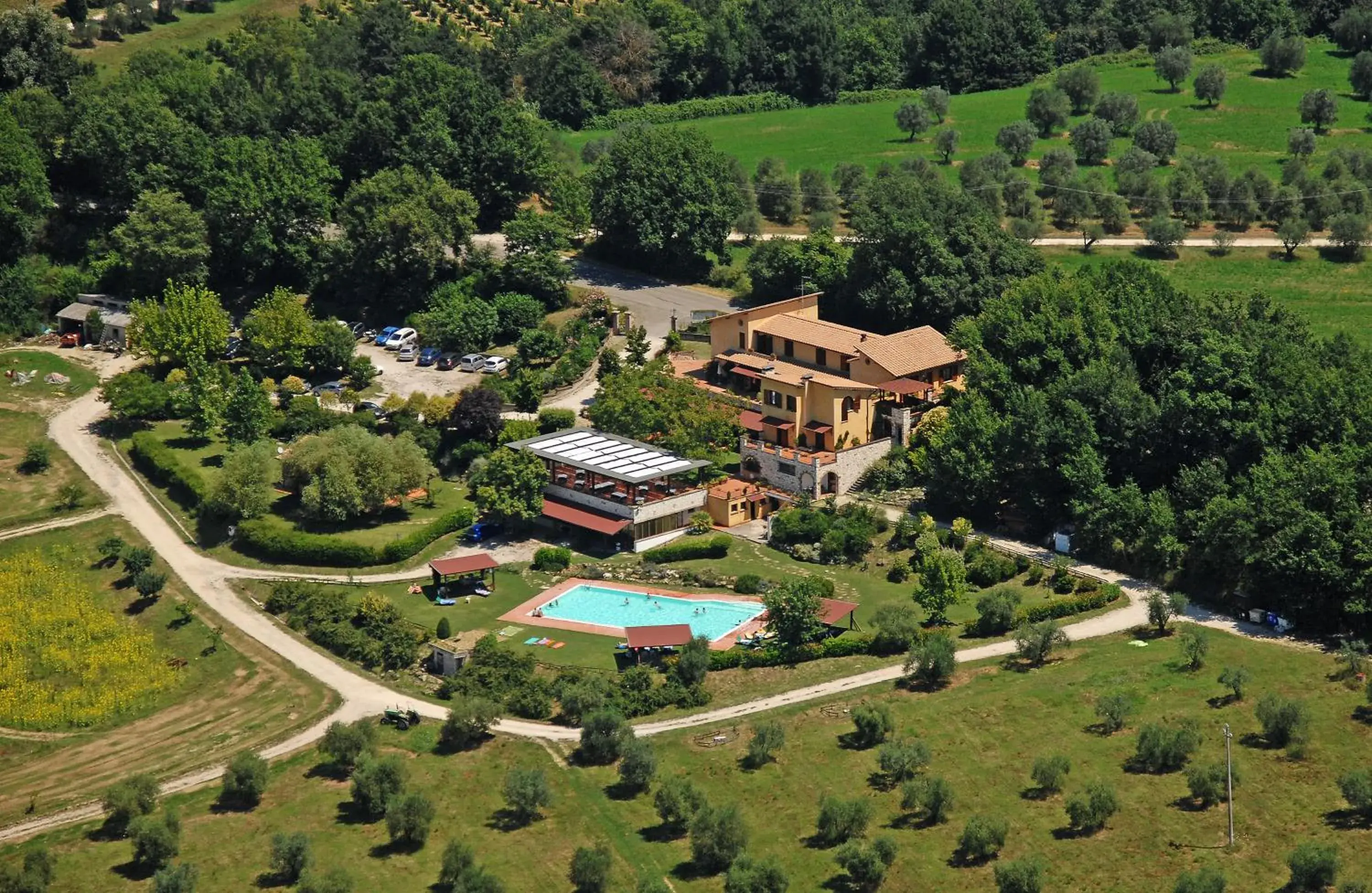 Agriturismo La Vecchia Fattoria Agriturismo La Vecchia Fattoria