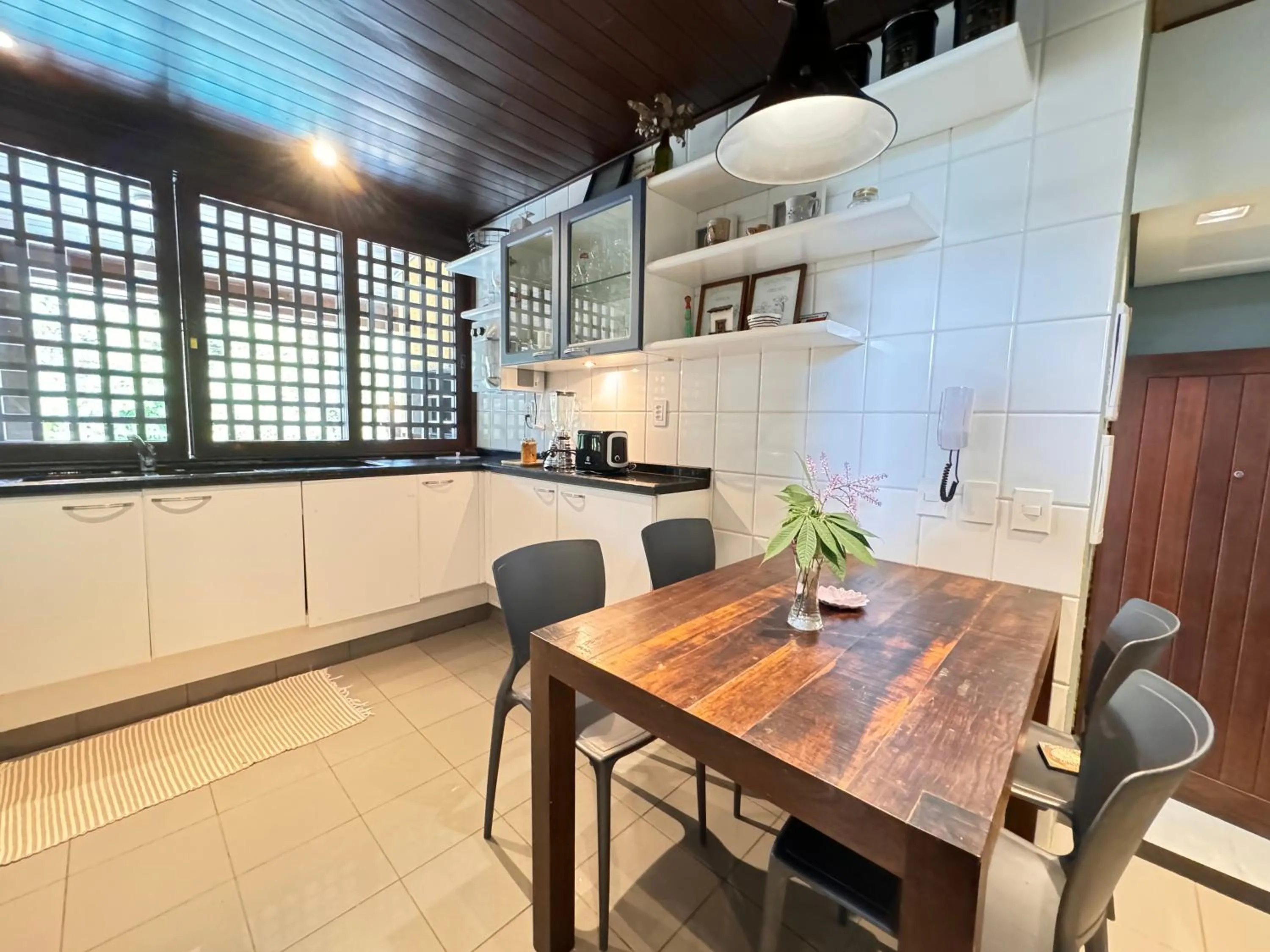 Kitchen or kitchenette in Casa Ideal para Férias em Florianópolis