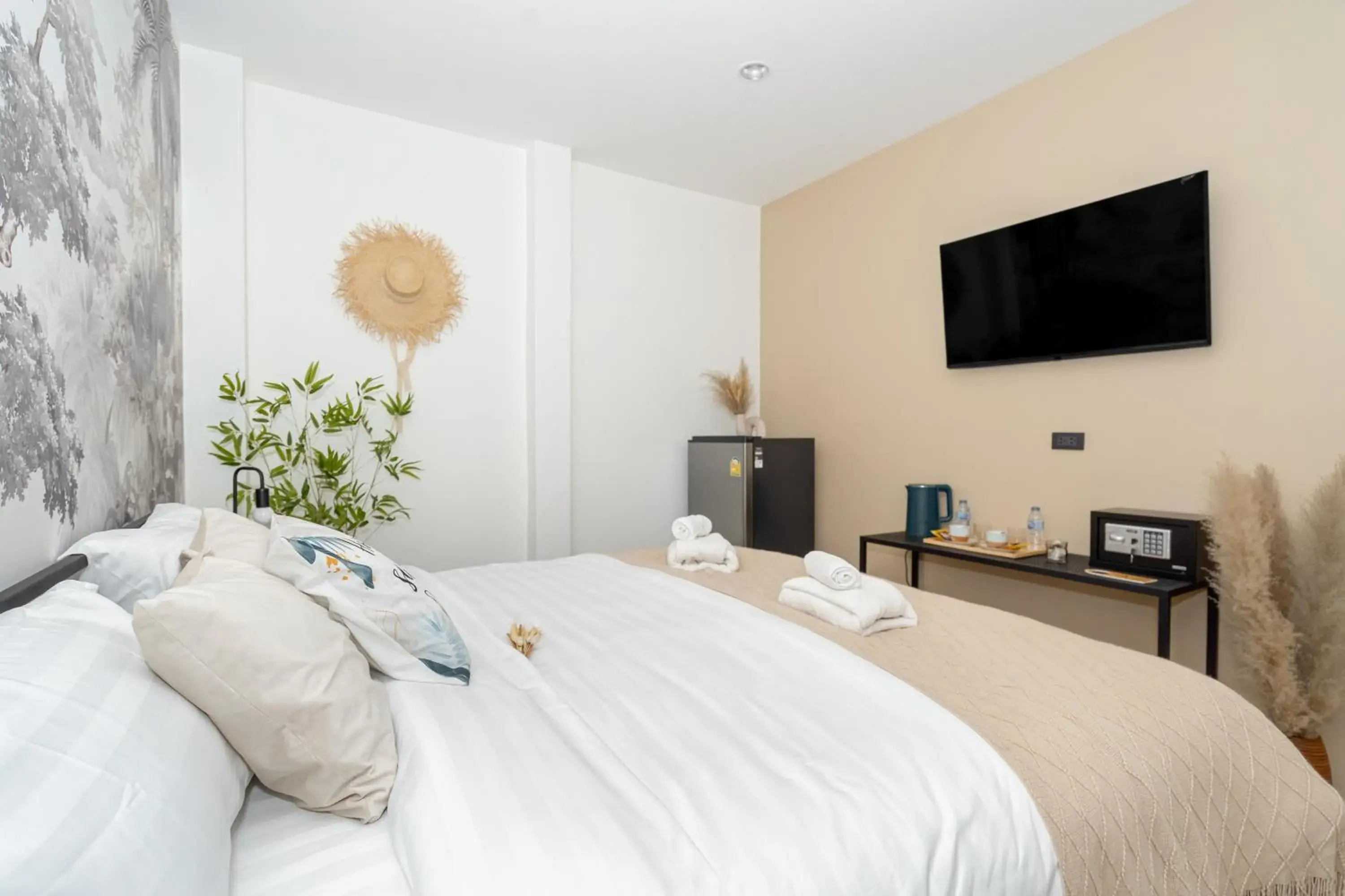 Bedroom, Bed in Mitsu Guesthouse Bedroom, Bed in Mitsu Guesthouse