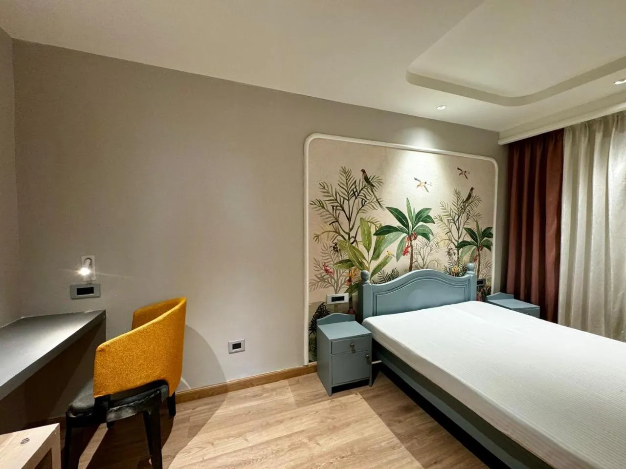 Bedroom, Bed in Alps Resort