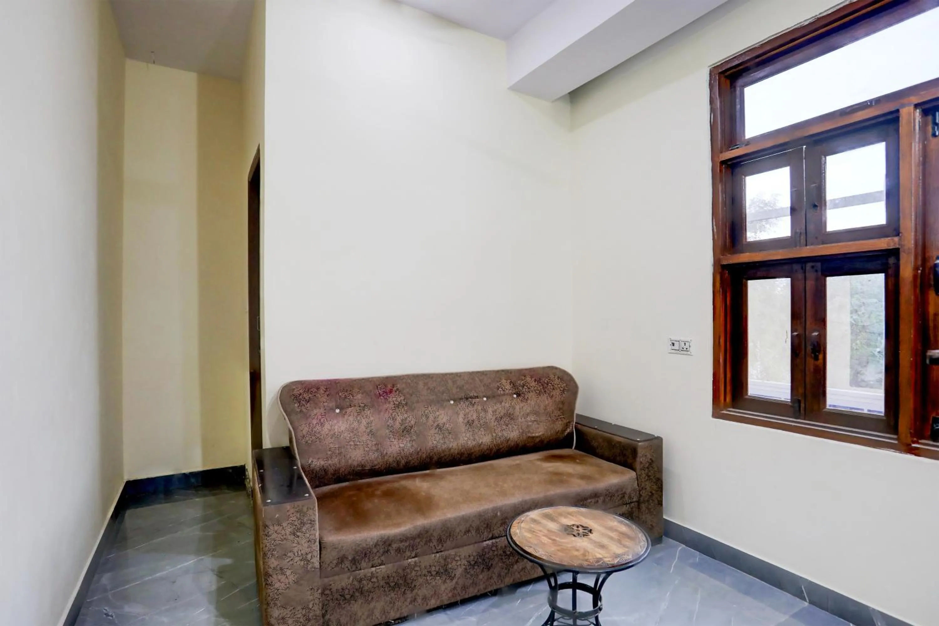 Lobby or reception in Super Hotel O Kalka