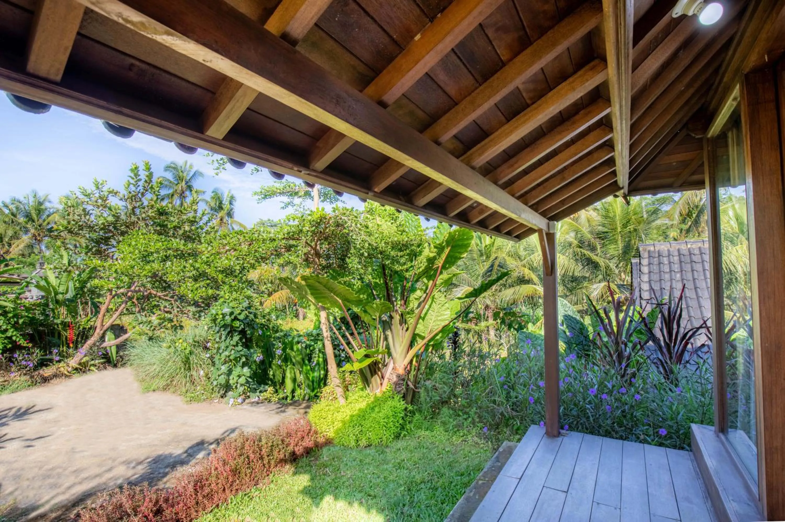 Garden view in Lembah Wanna