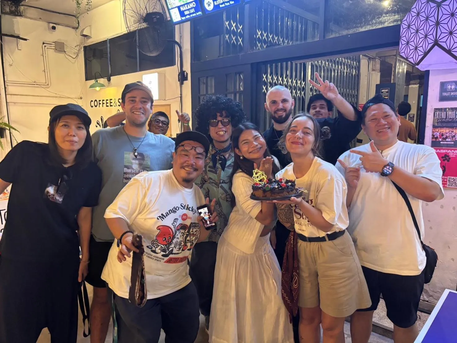 AREA81 HIDEOUT Hostel Khaosan