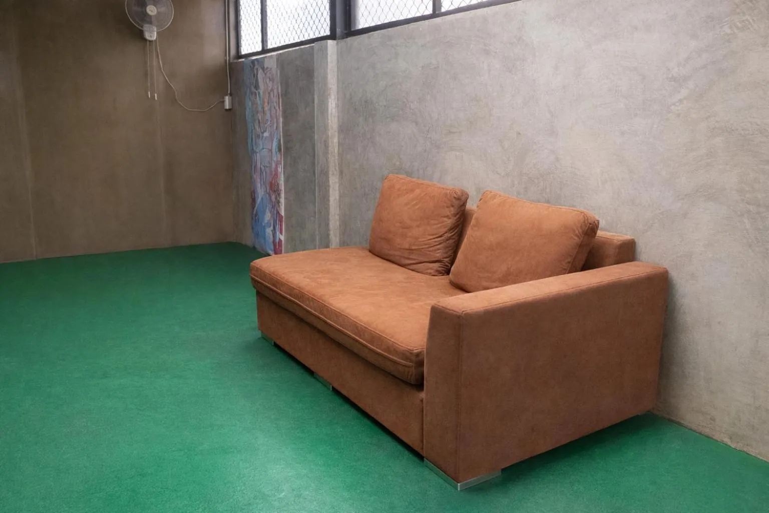 AREA81 HIDEOUT Hostel Khaosan