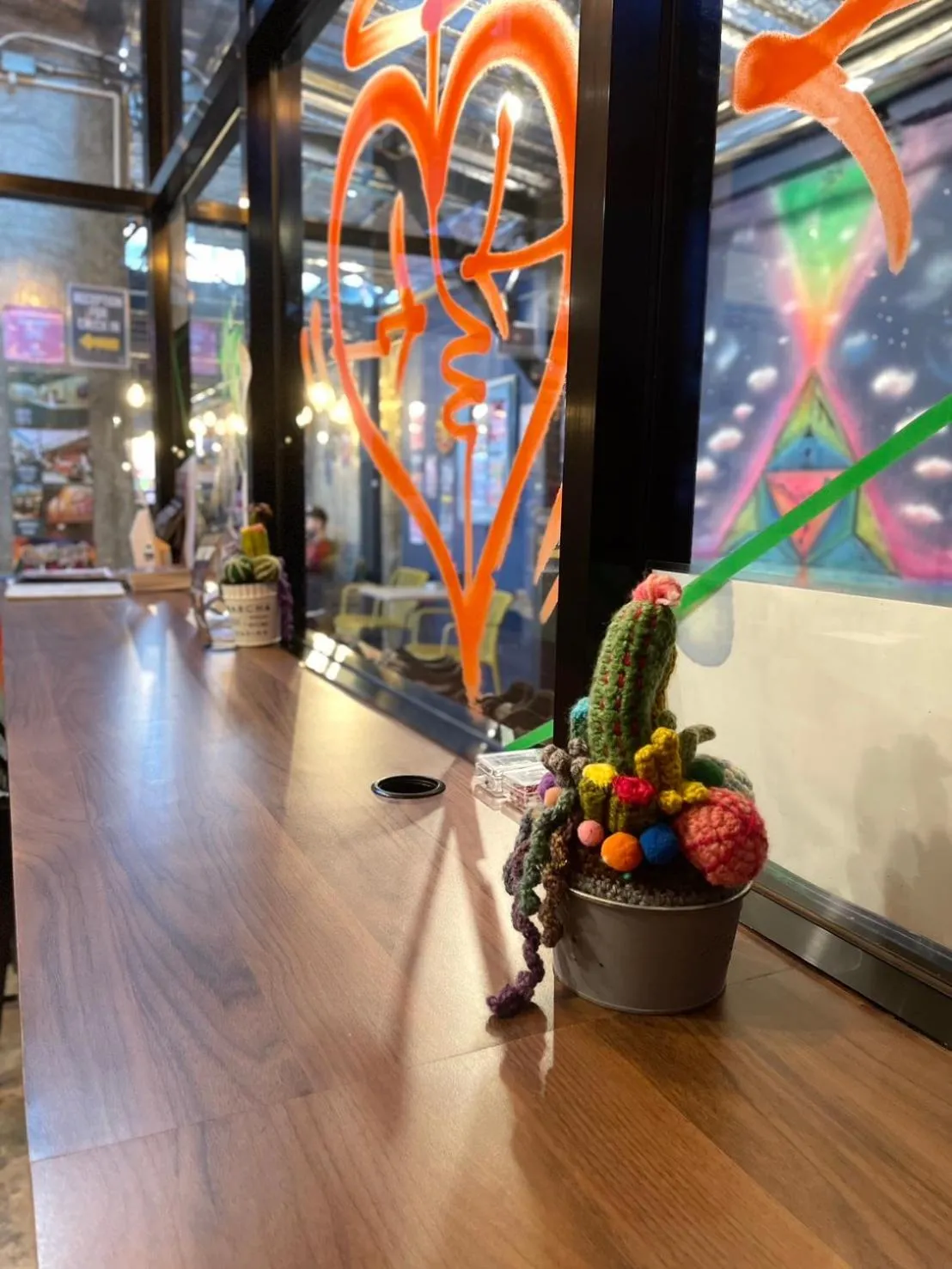 AREA81 HIDEOUT Hostel Khaosan