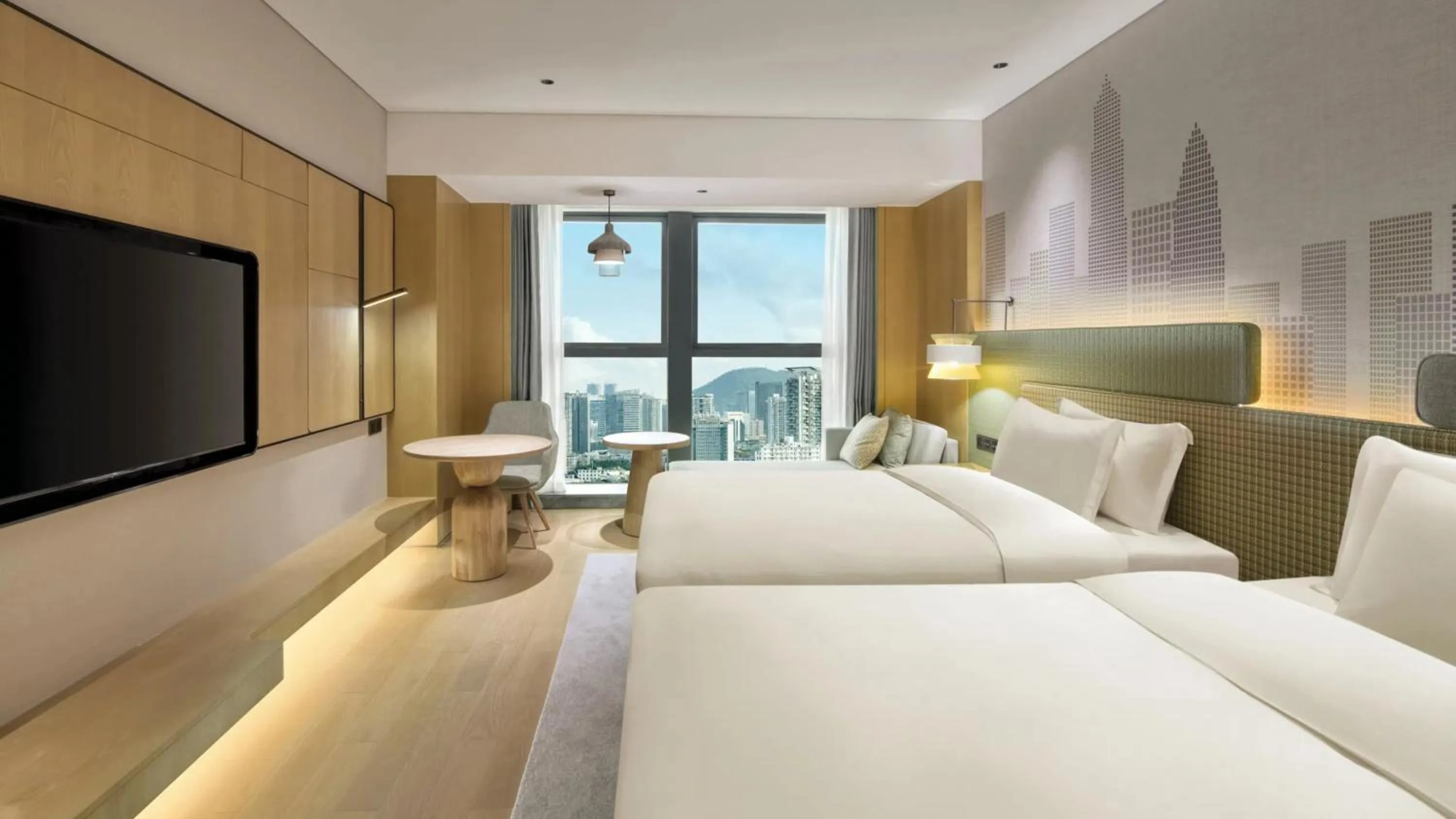 Photo of the whole room, Bed in Holiday Inn Shenzhen Nanshan by IHG
