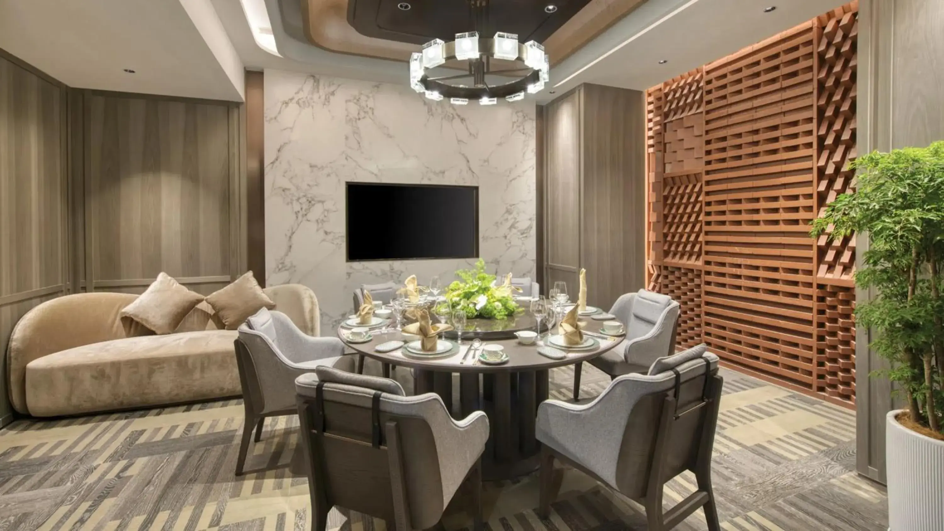 Restaurant/places to eat in Holiday Inn Shenzhen Nanshan by IHG Restaurant/places to eat in Holiday Inn Shenzhen Nanshan by IHG