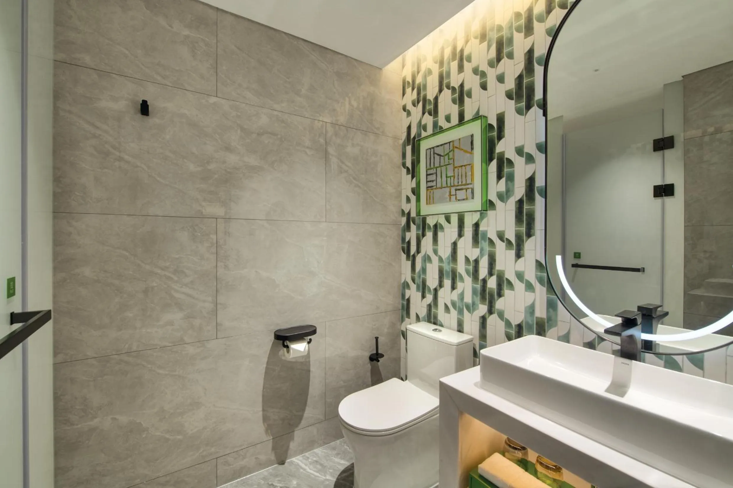 Shower in Holiday Inn Shenzhen Nanshan by IHG