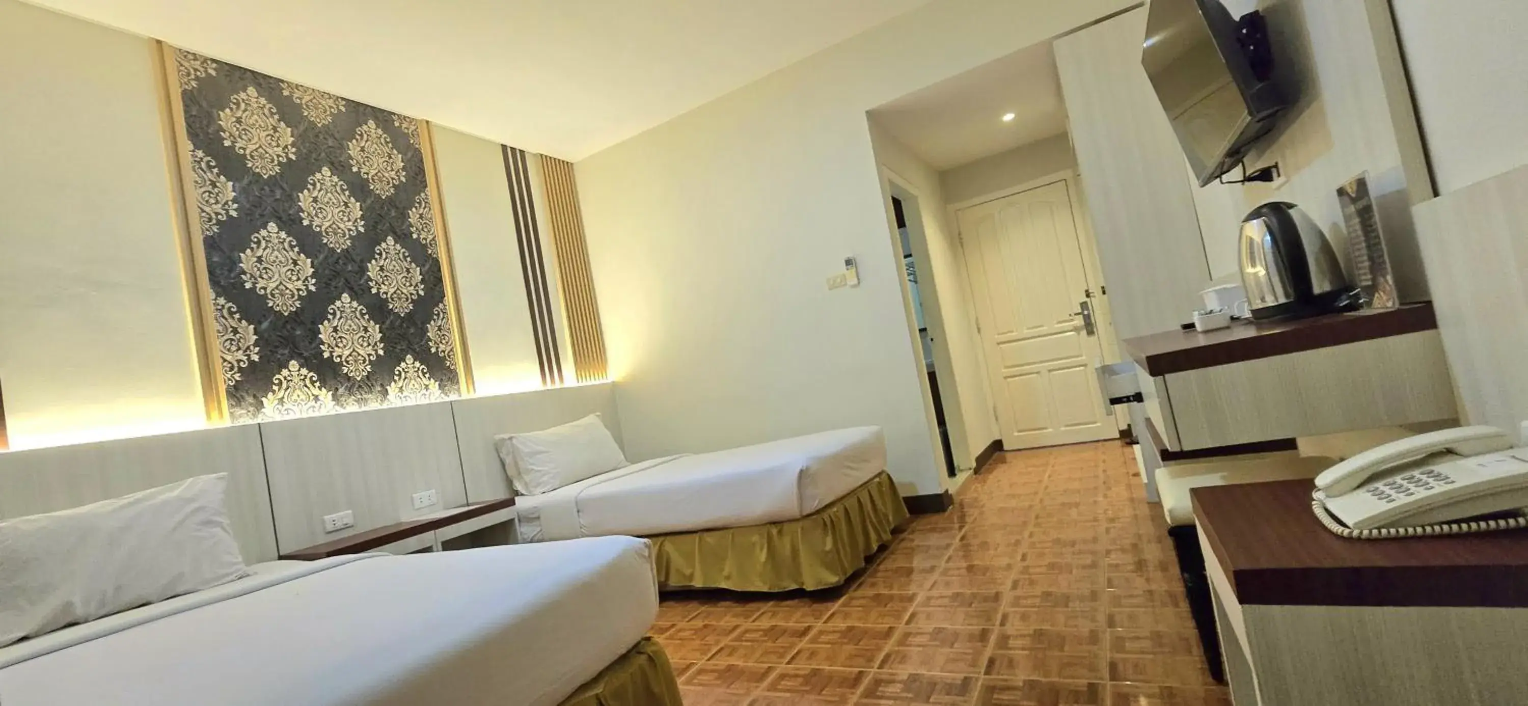 Bedroom, Bed in Soeltan Luxe Hotel Lampung Bedroom, Bed in Soeltan Luxe Hotel Lampung