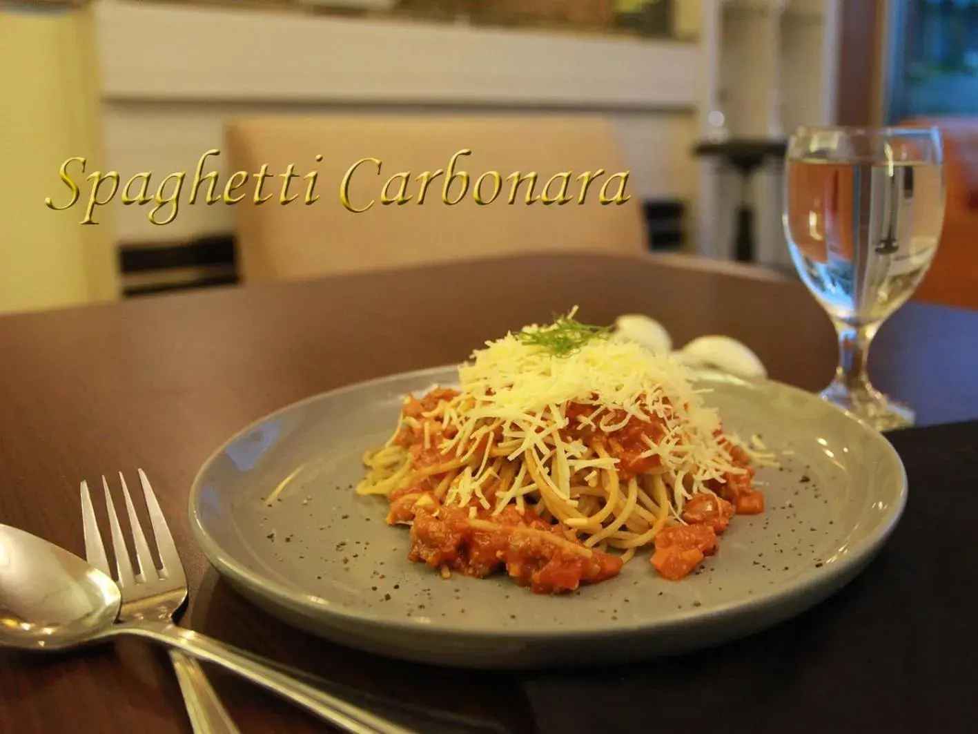 Restaurant/places to eat in Soeltan Luxe Hotel Lampung Restaurant/places to eat in Soeltan Luxe Hotel Lampung