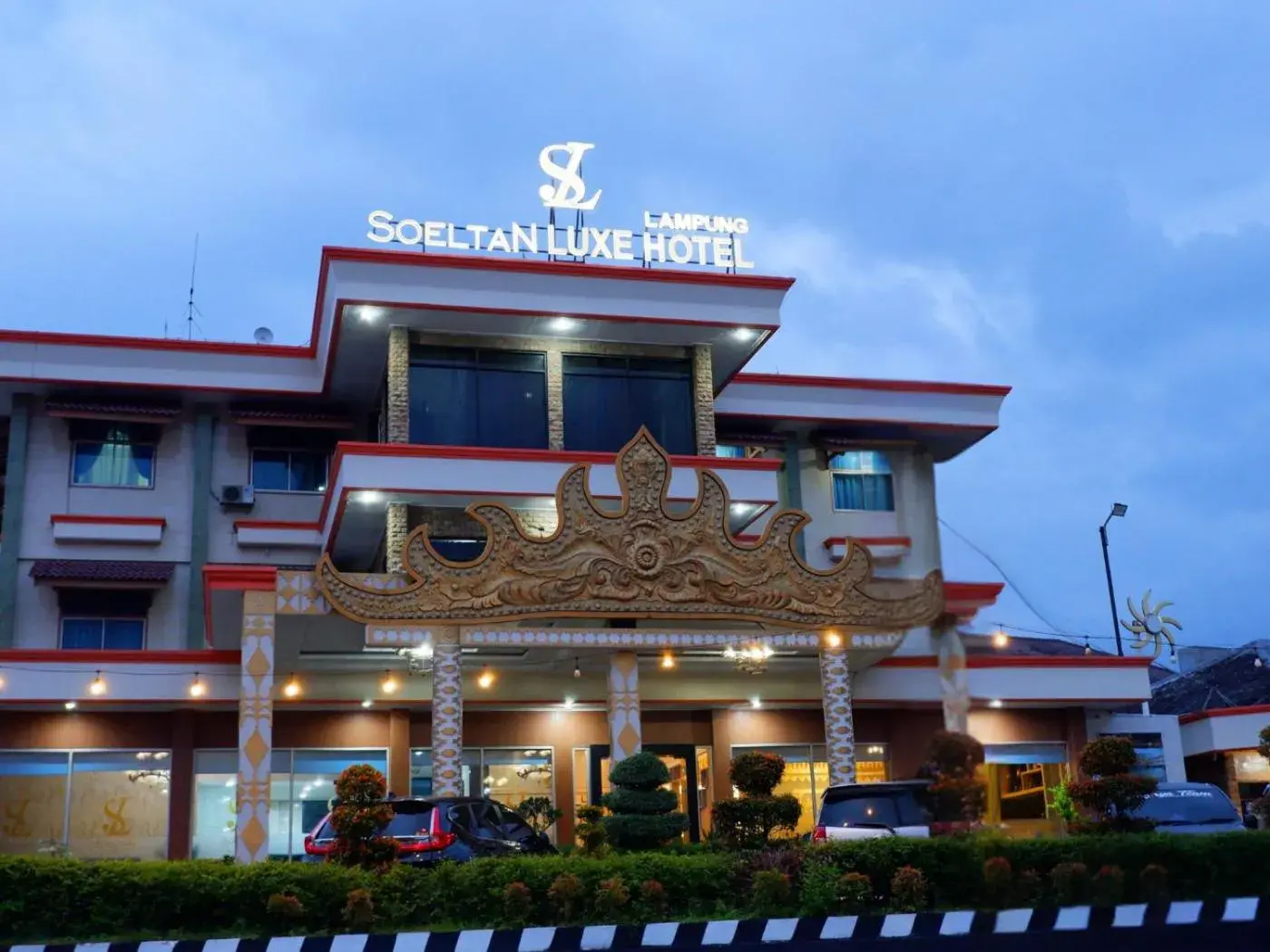 Property building in Soeltan Luxe Hotel Lampung Property building in Soeltan Luxe Hotel Lampung