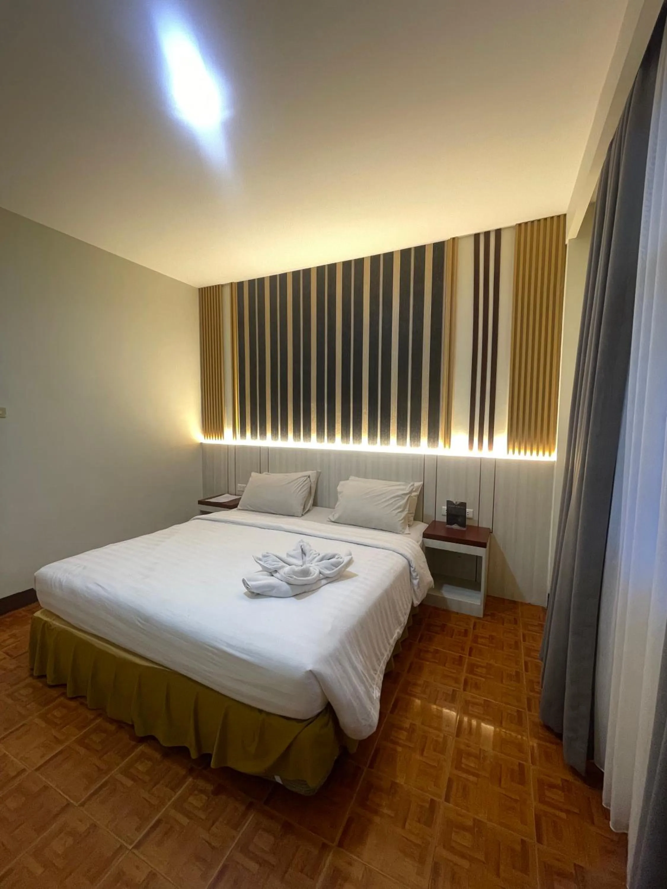 Bed in Soeltan Luxe Hotel Lampung