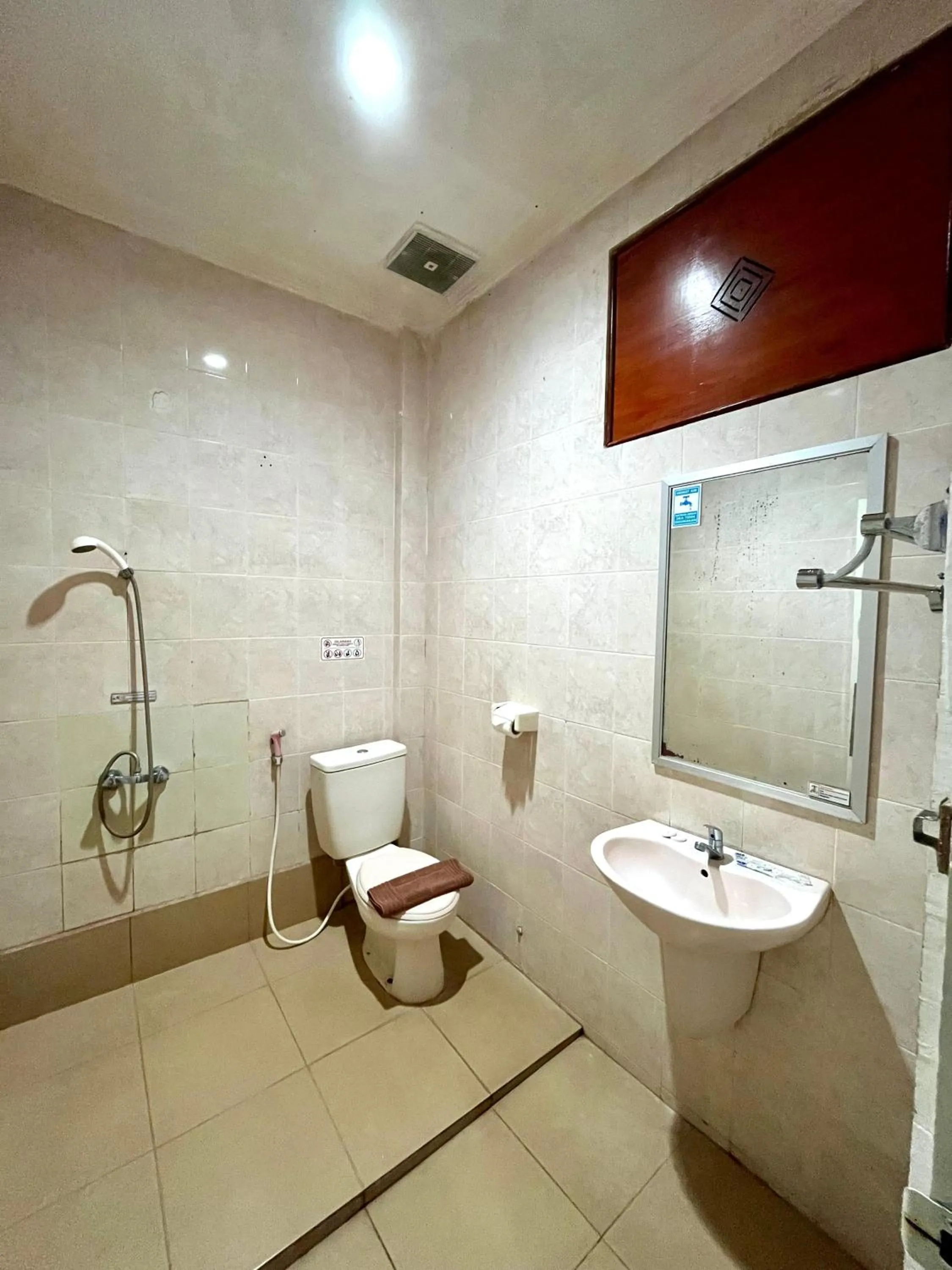 Bathroom in Soeltan Luxe Hotel Lampung