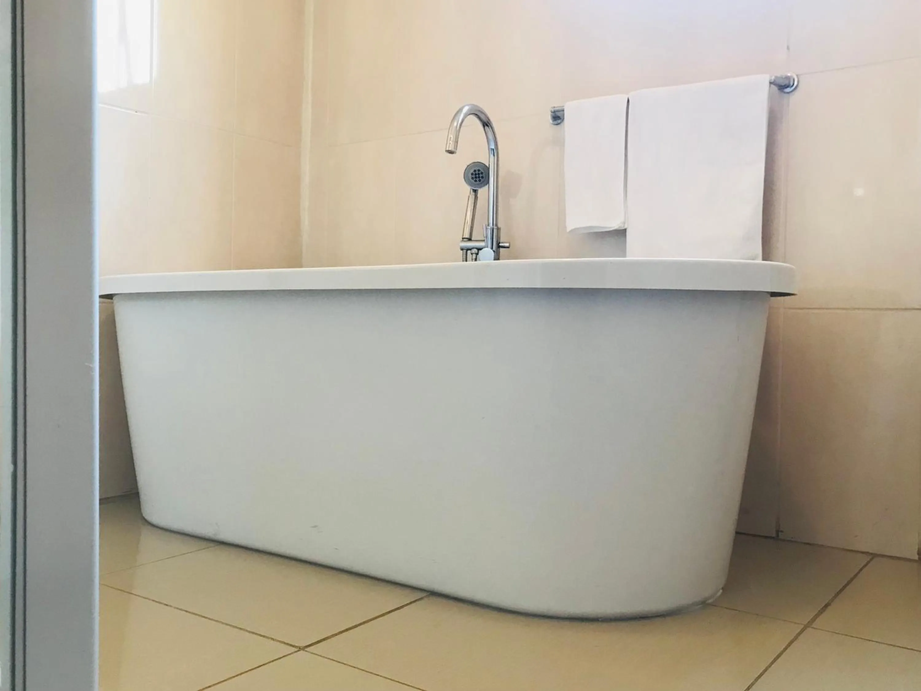 Bathroom in Maun Executive Inn