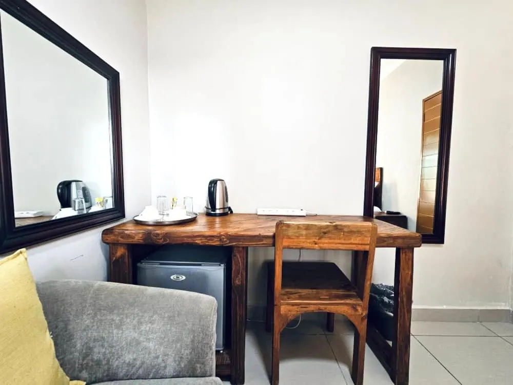 Dining area in Maun Executive Inn