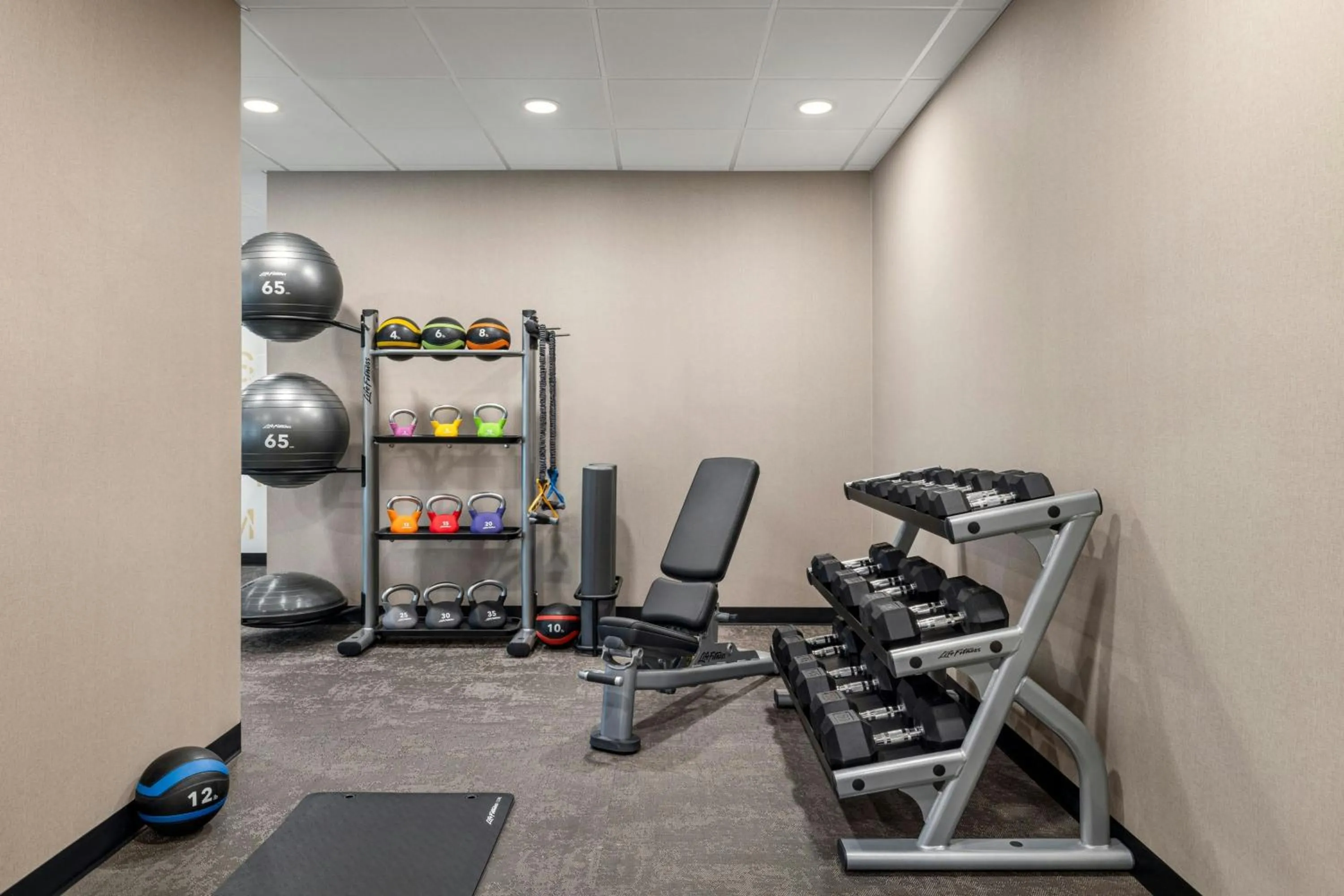 Fitness centre/facilities in Residence Inn by Marriott Mechanicsburg