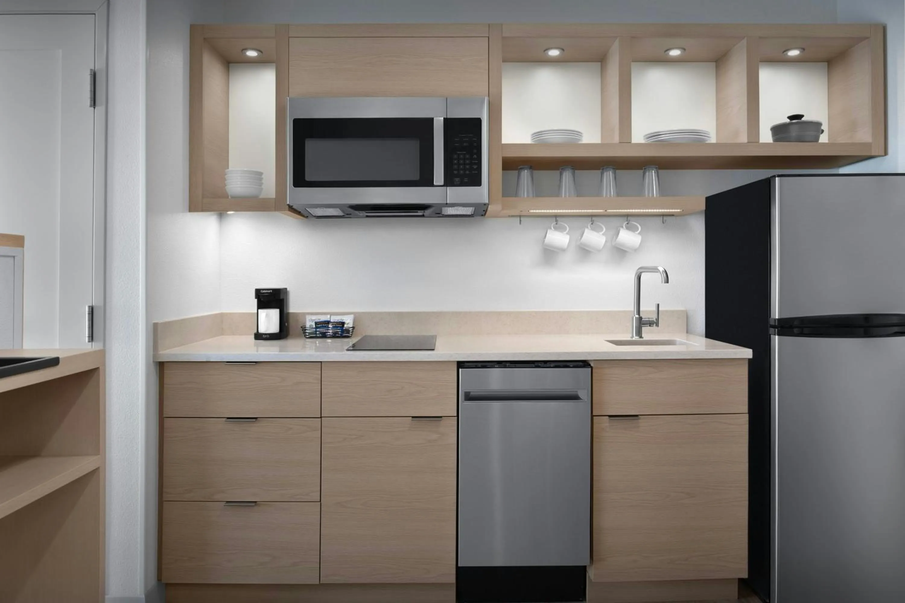 Kitchen or kitchenette in TownePlace Suites by Marriott Fort Myers Gulf Coast