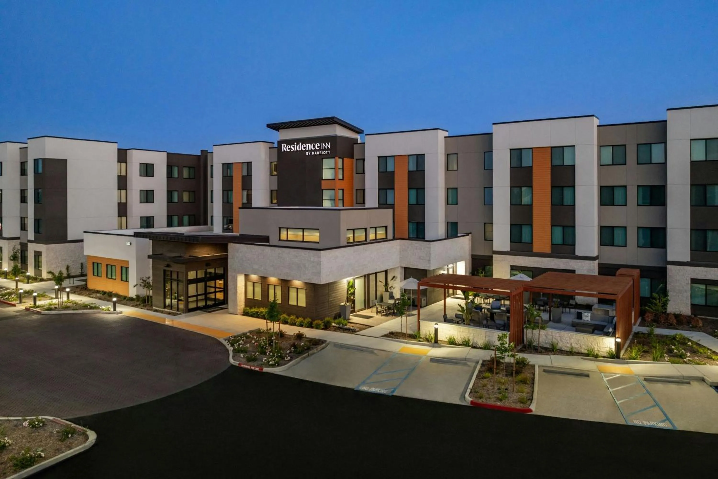 Property building in Residence Inn by Marriott Sacramento Cal Expo