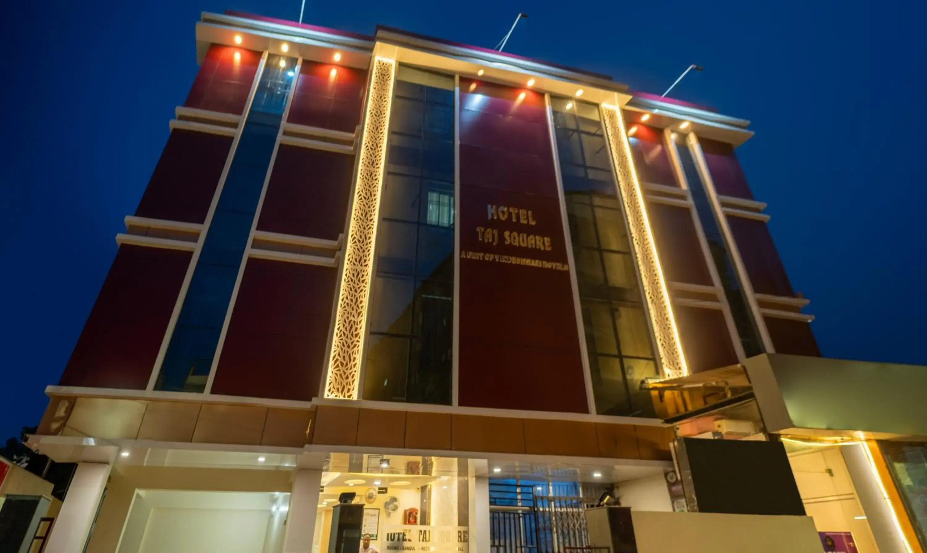 Property building in Treebo Taj Square, 10 Mins From Airport Property building in Treebo Taj Square, 10 Mins From Airport