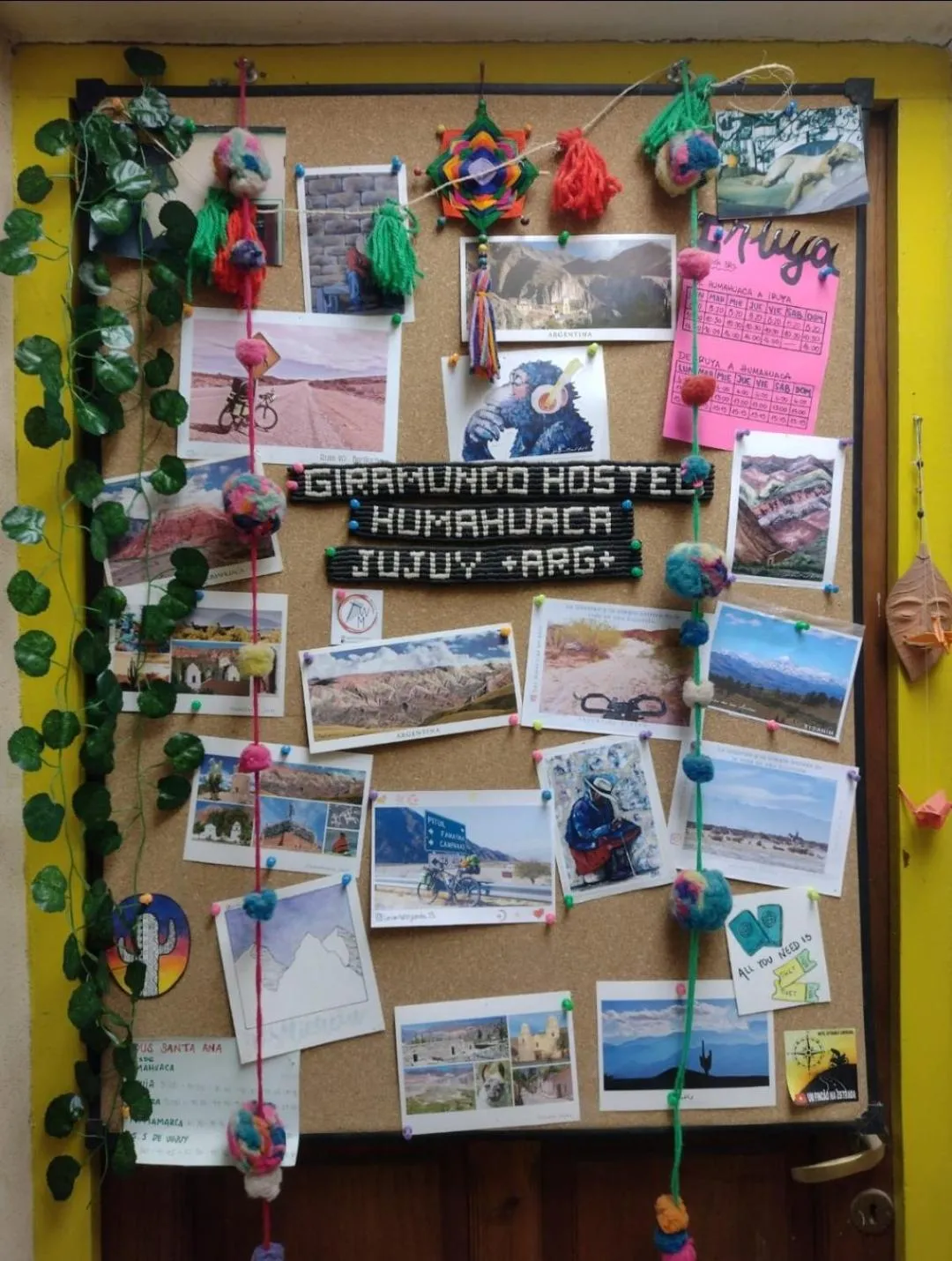 Text overlay in Giramundo Hostel