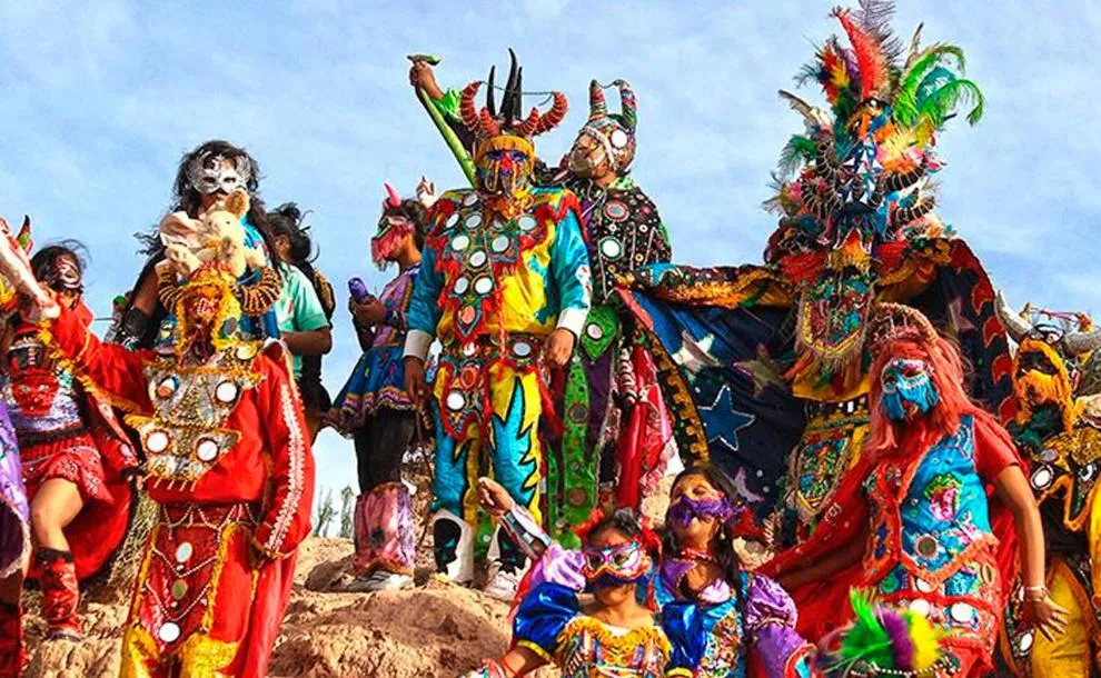 People in Giramundo Hostel