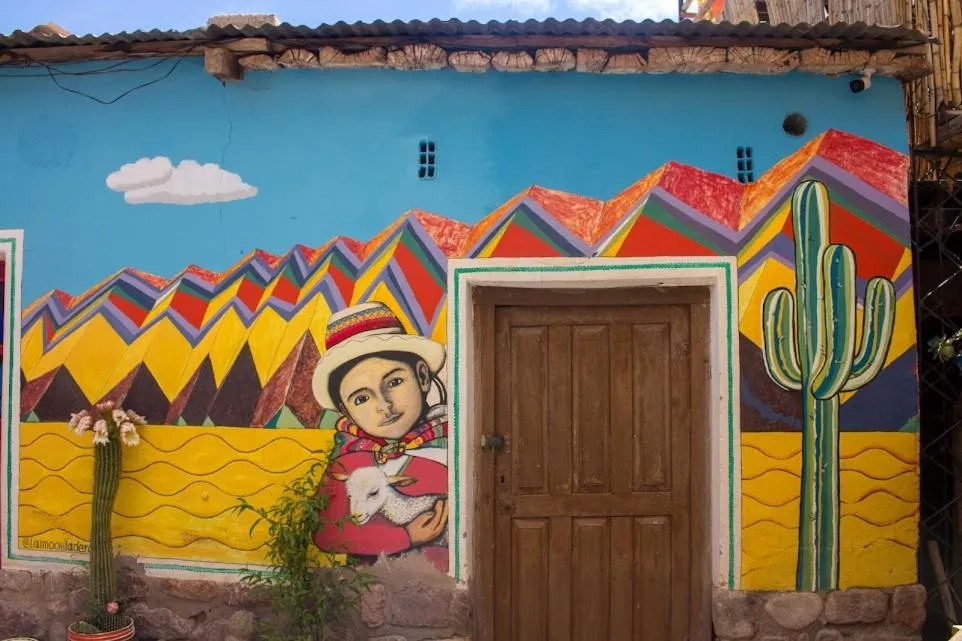 Day in Giramundo Hostel