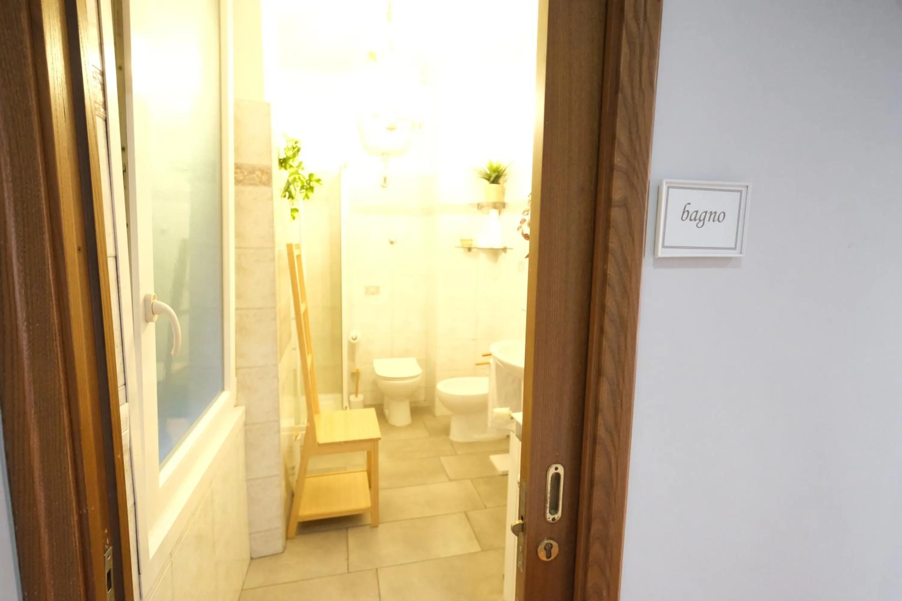 Bathroom in Roman Forum Holiday Termini