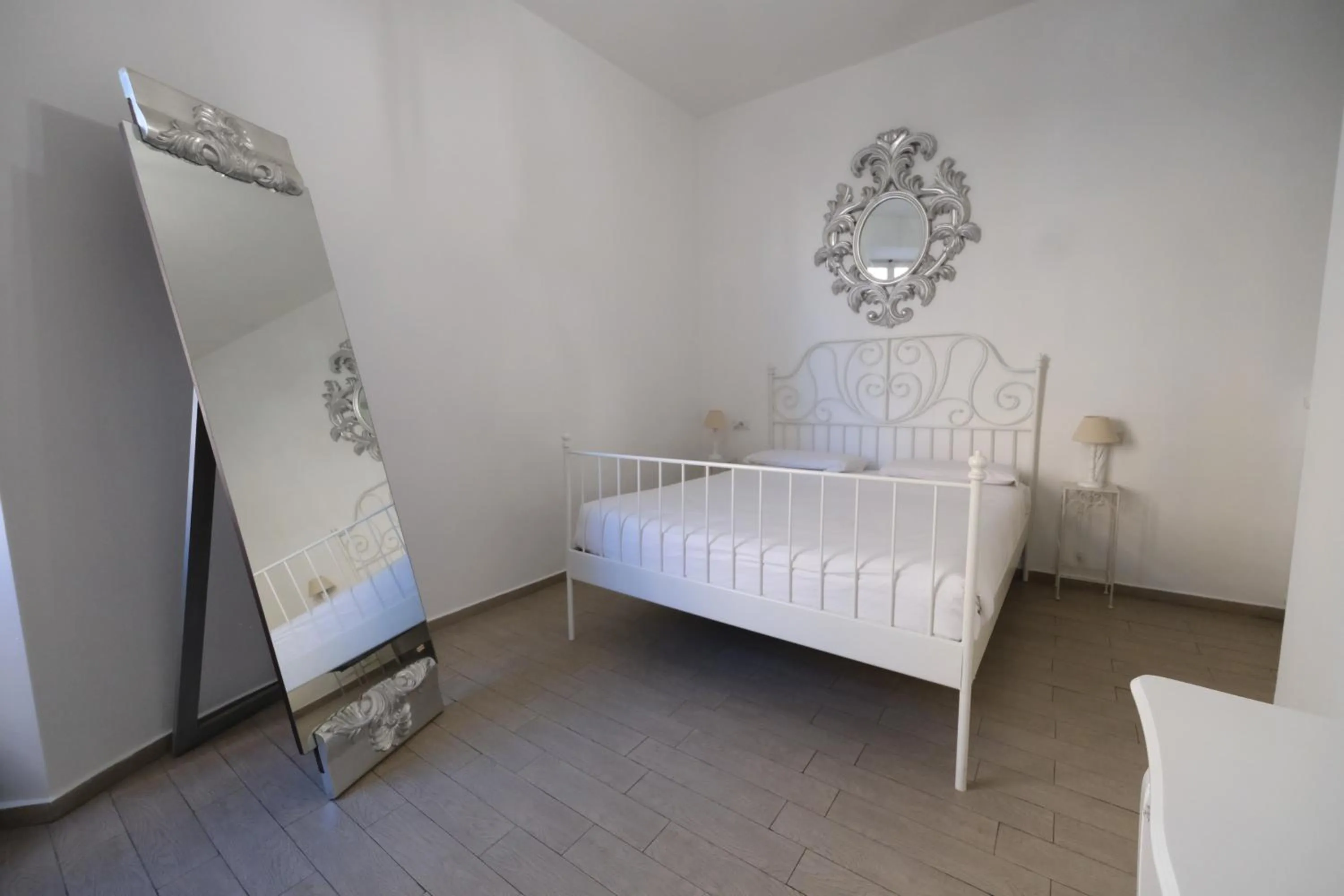 Bedroom, Bed in Roman Forum Holiday Termini