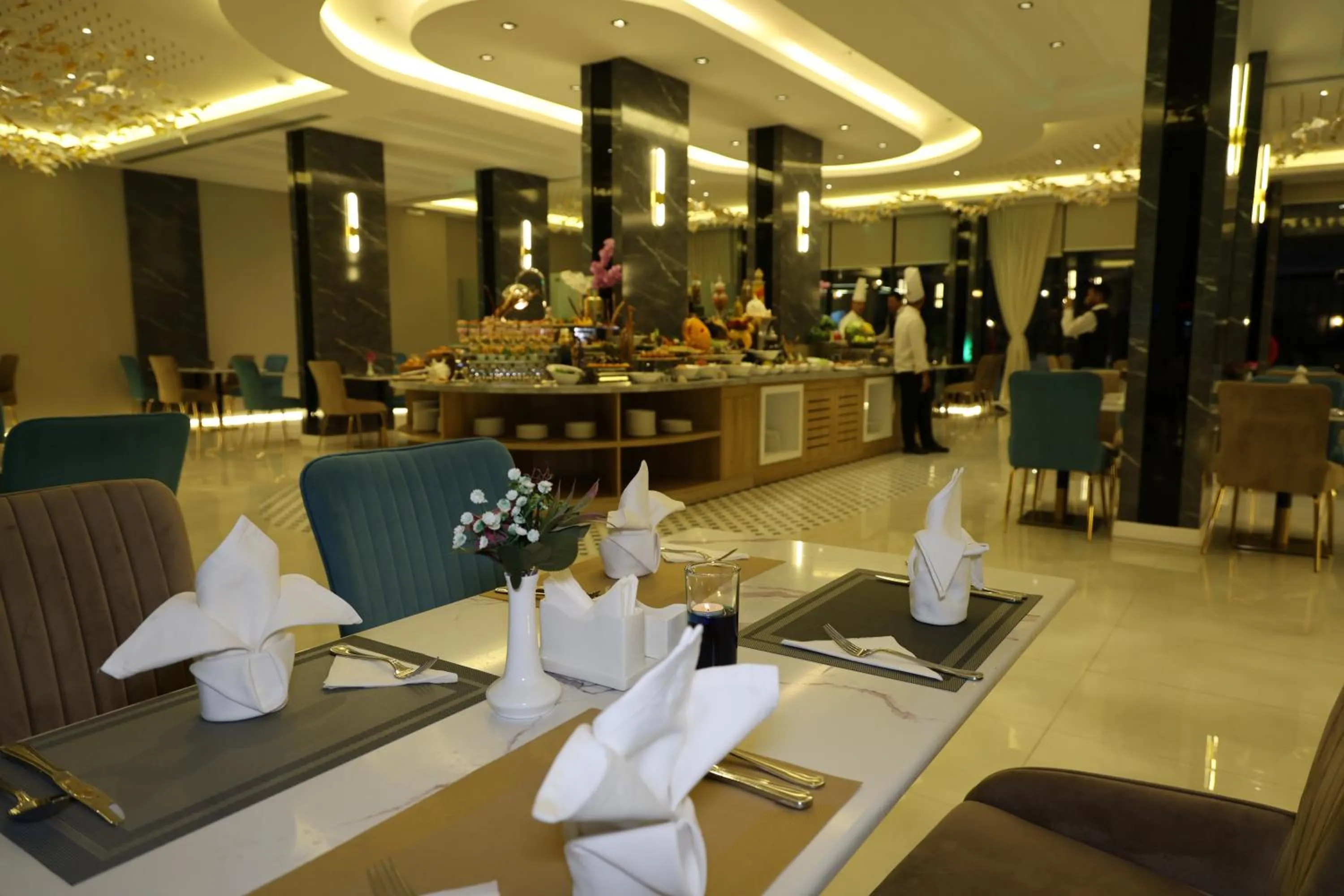 Restaurant/places to eat in AW Hotel Riyadh