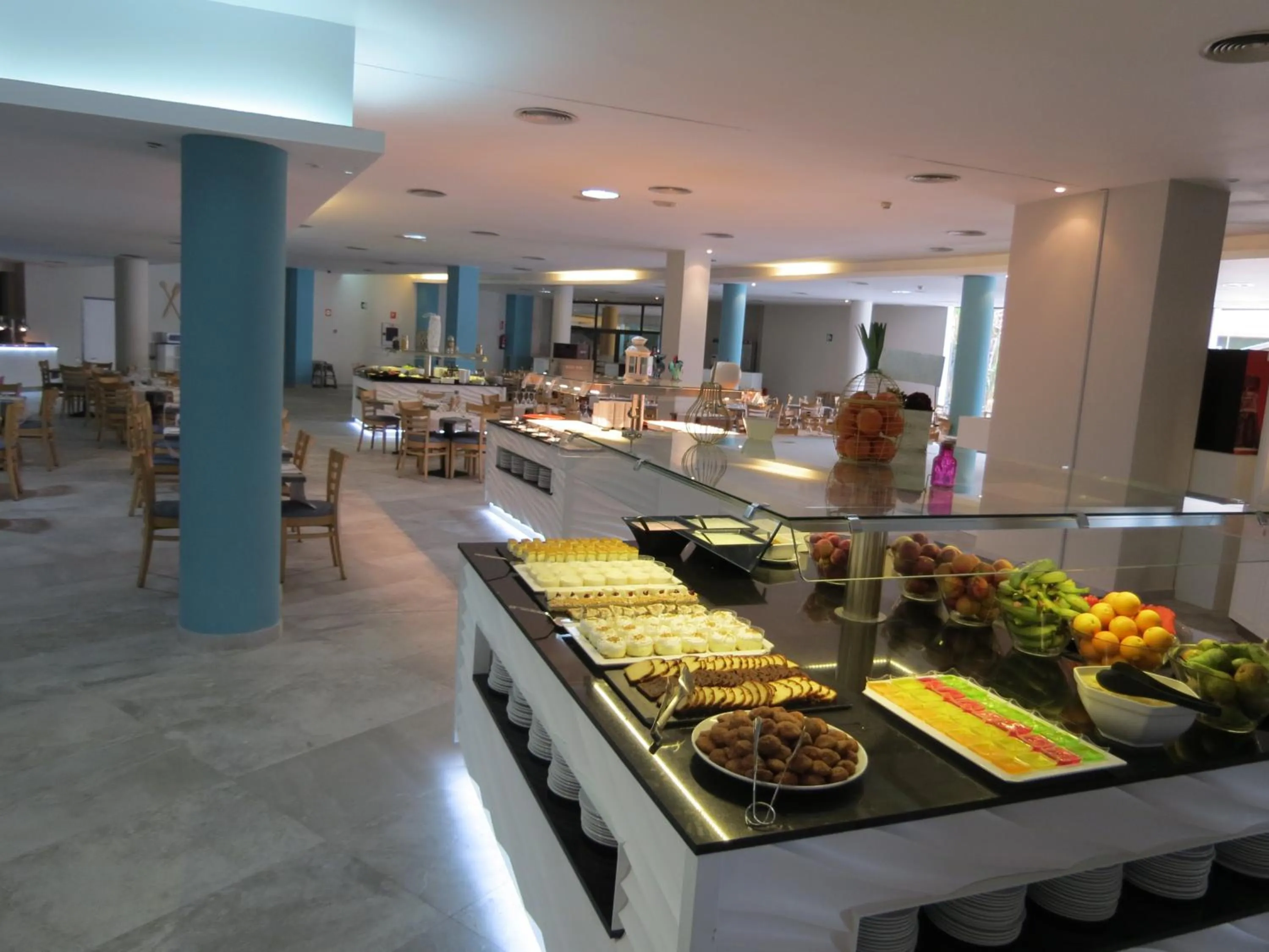 Food in Advise Hotels Reina