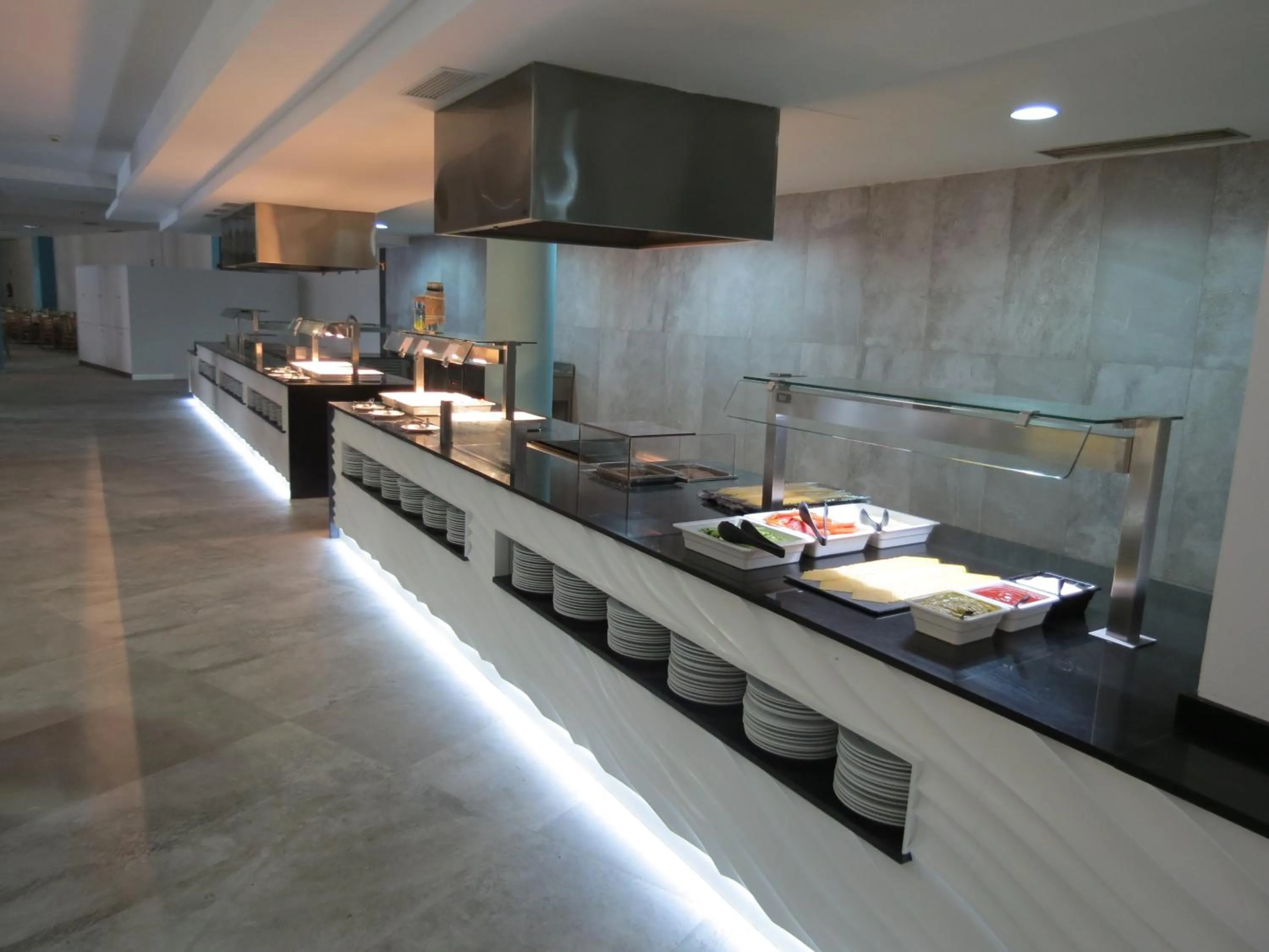 Food and drinks in Advise Hotels Reina