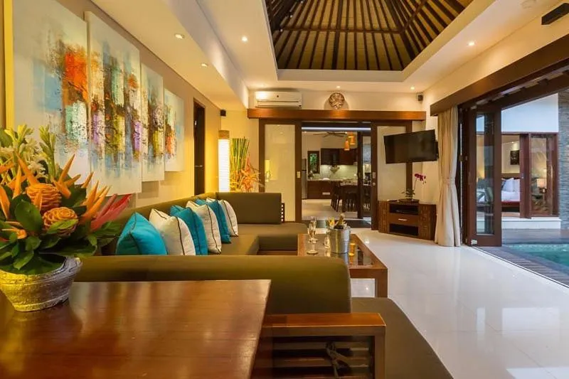 ViLLA GREEN MANGO SEMINYAK BALI
