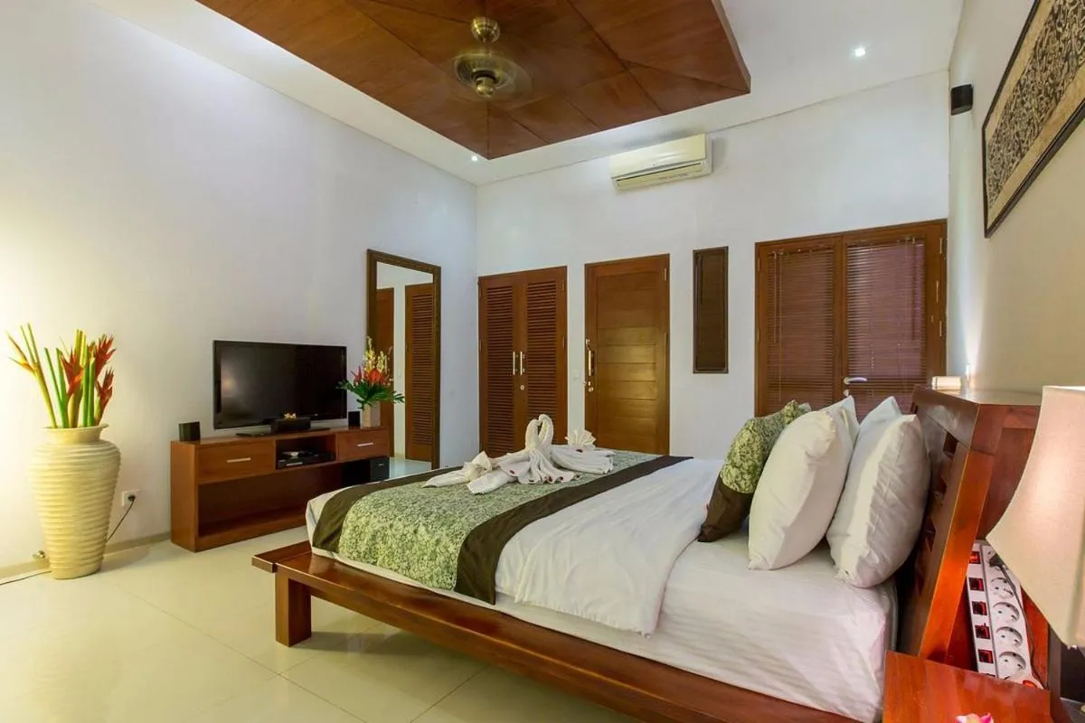 ViLLA GREEN MANGO SEMINYAK BALI