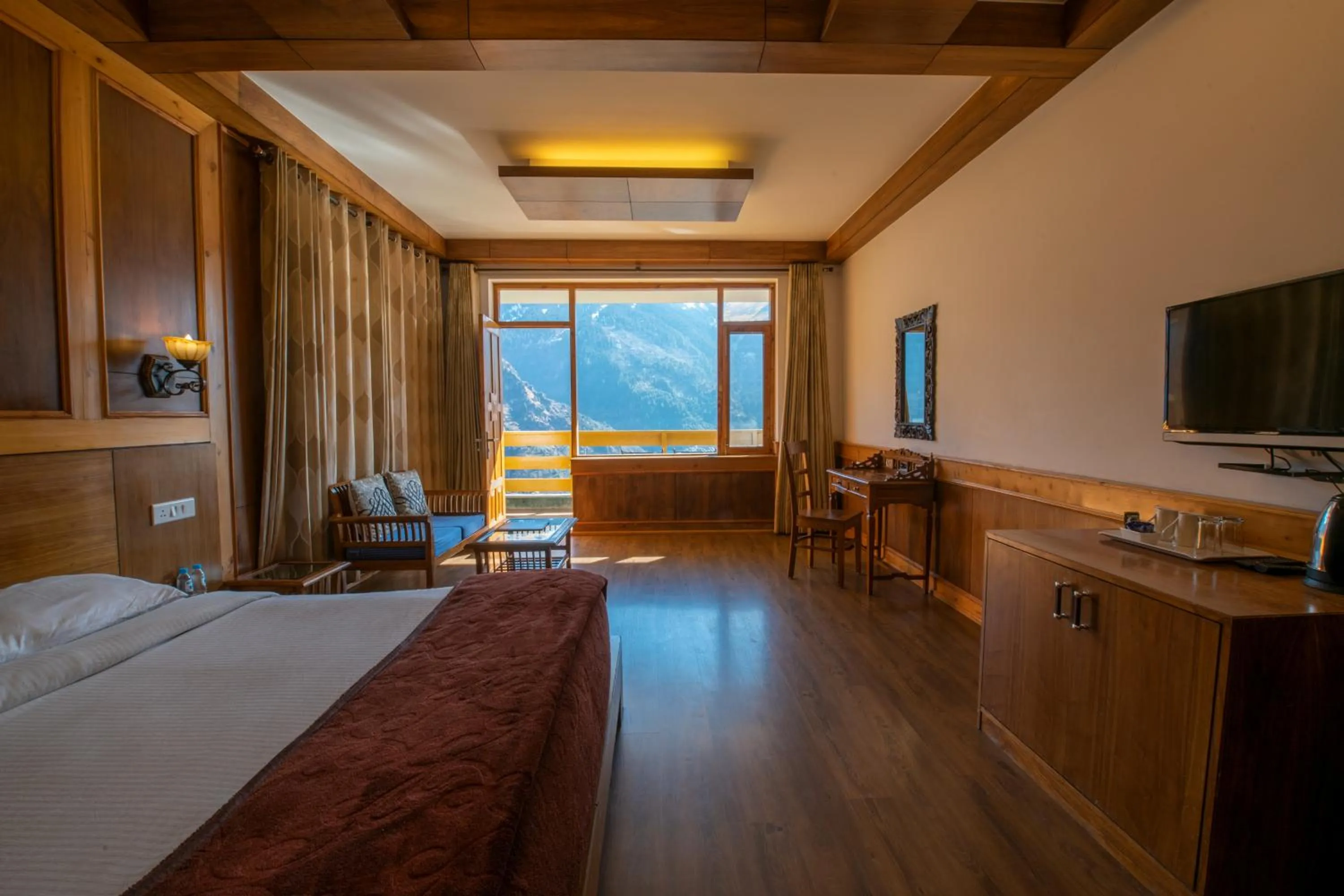 TV and multimedia, Bed in Vivaan The Sunrise