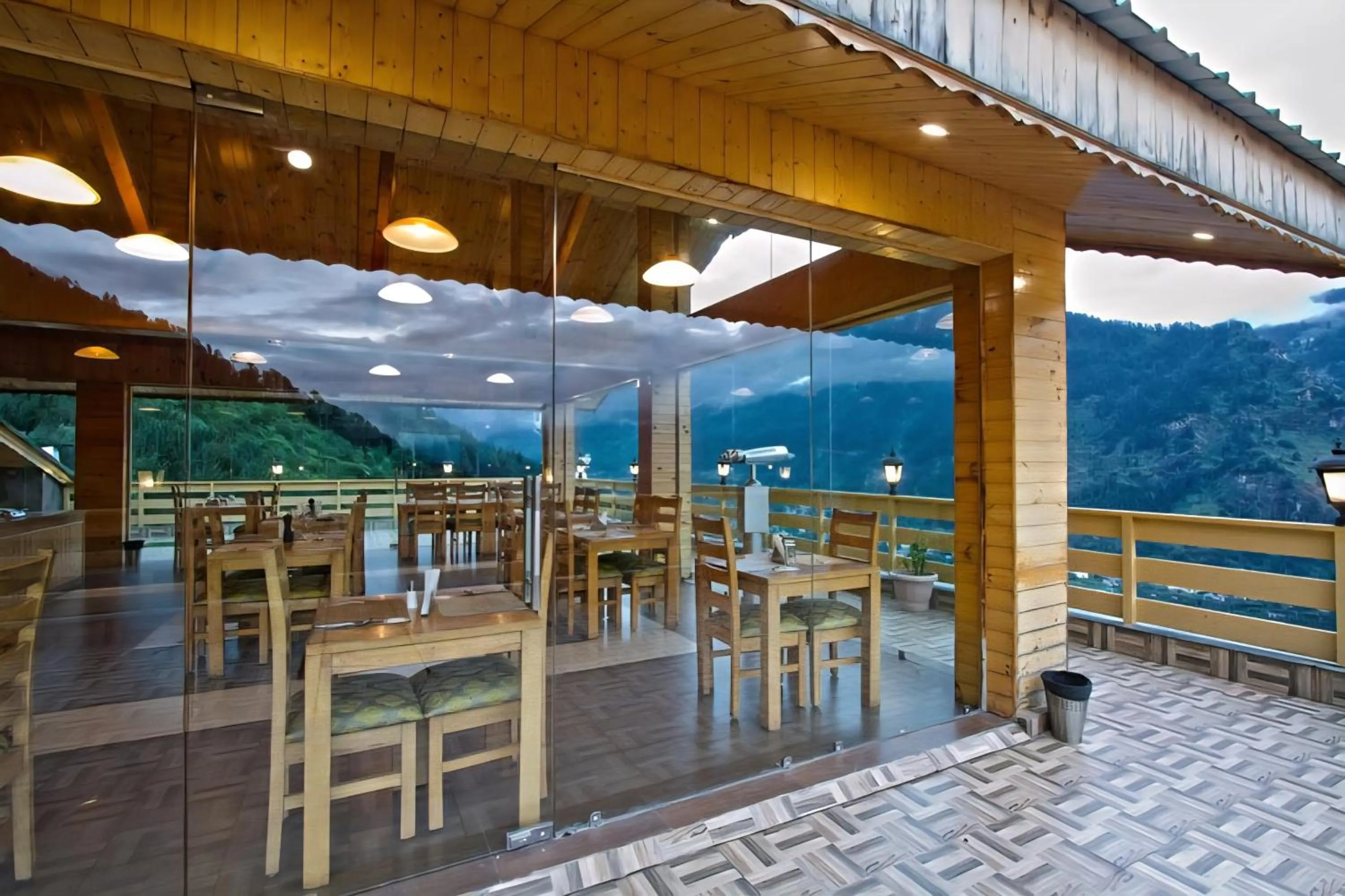 Restaurant/places to eat in Vivaan The Sunrise