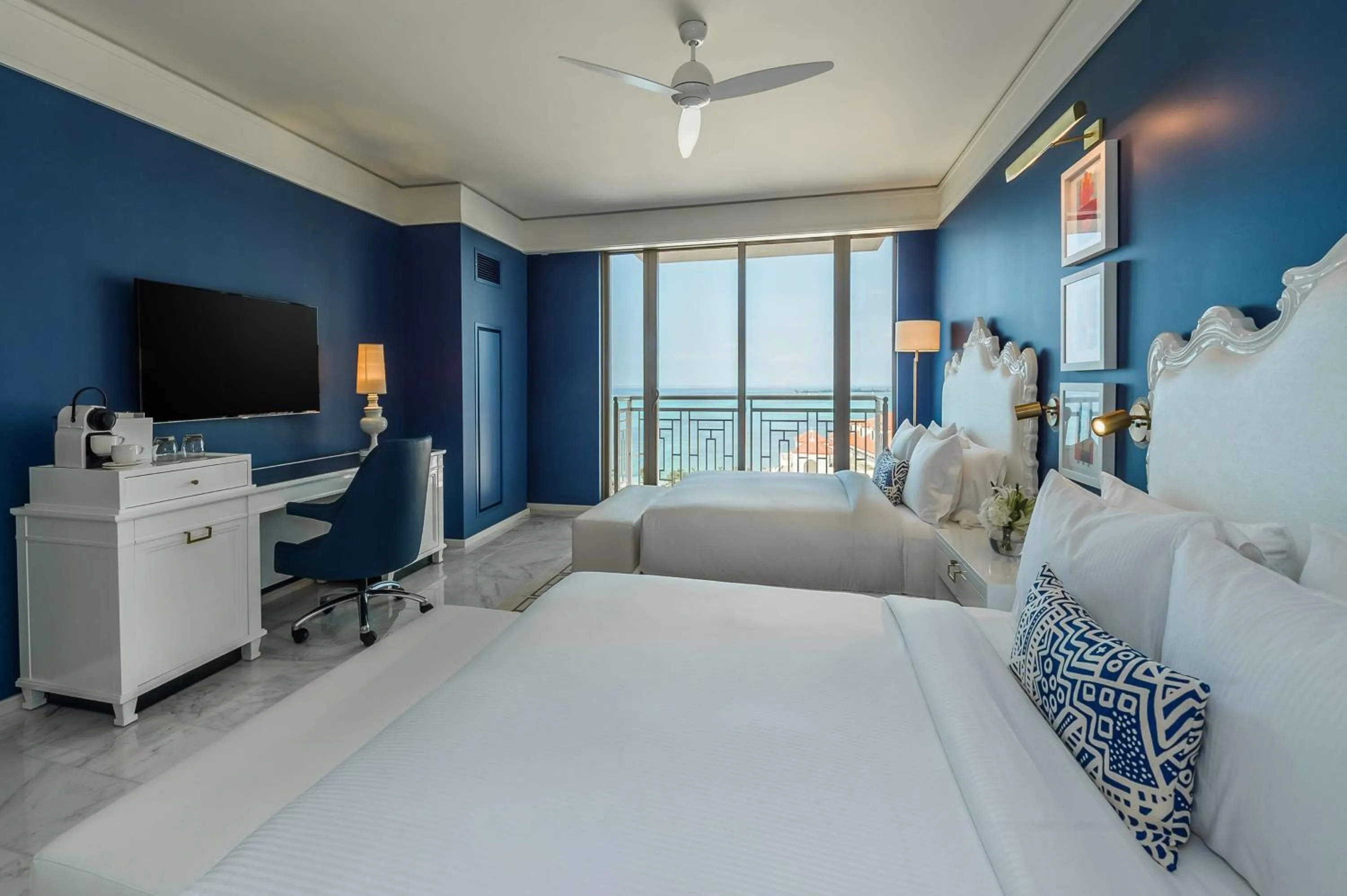 Bedroom, Bed in Grand Hyatt Baha Mar