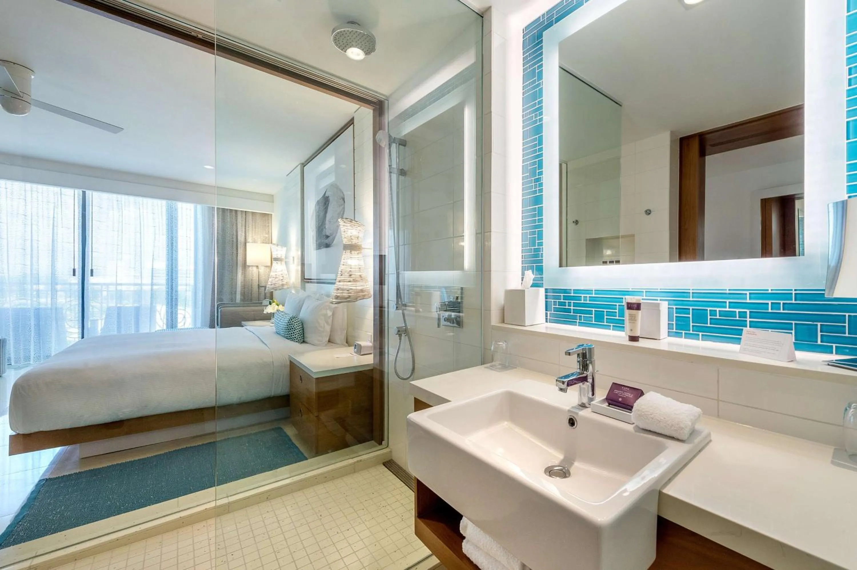 Bathroom, Bed in Grand Hyatt Baha Mar